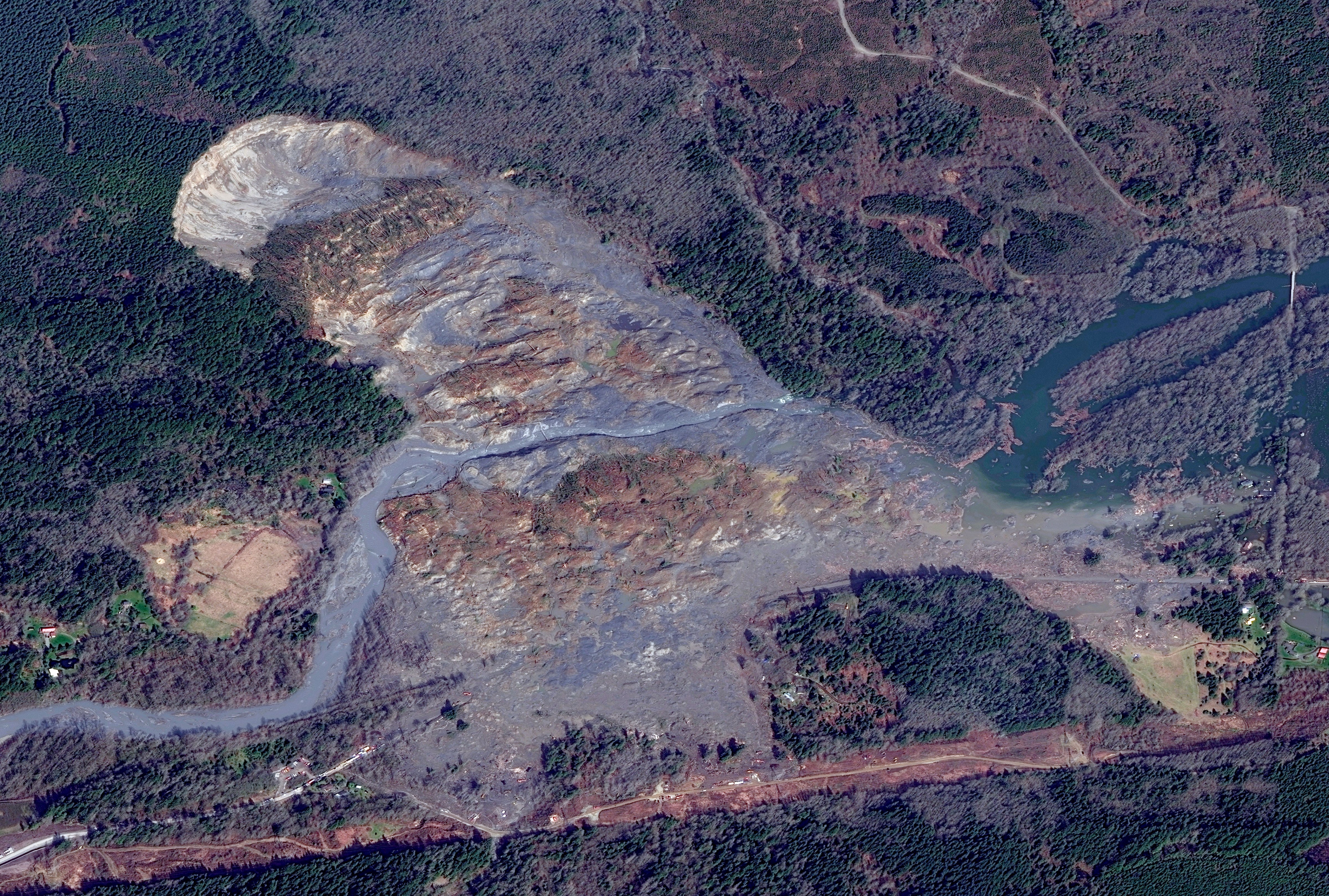 A DigitalGlobe close-up satellite imagery of the Oso, Washington mudslide area after the March 2014 tragedy.  Imagery collected on March 31st, 2014. (DigitalGlobe/Getty Images)
