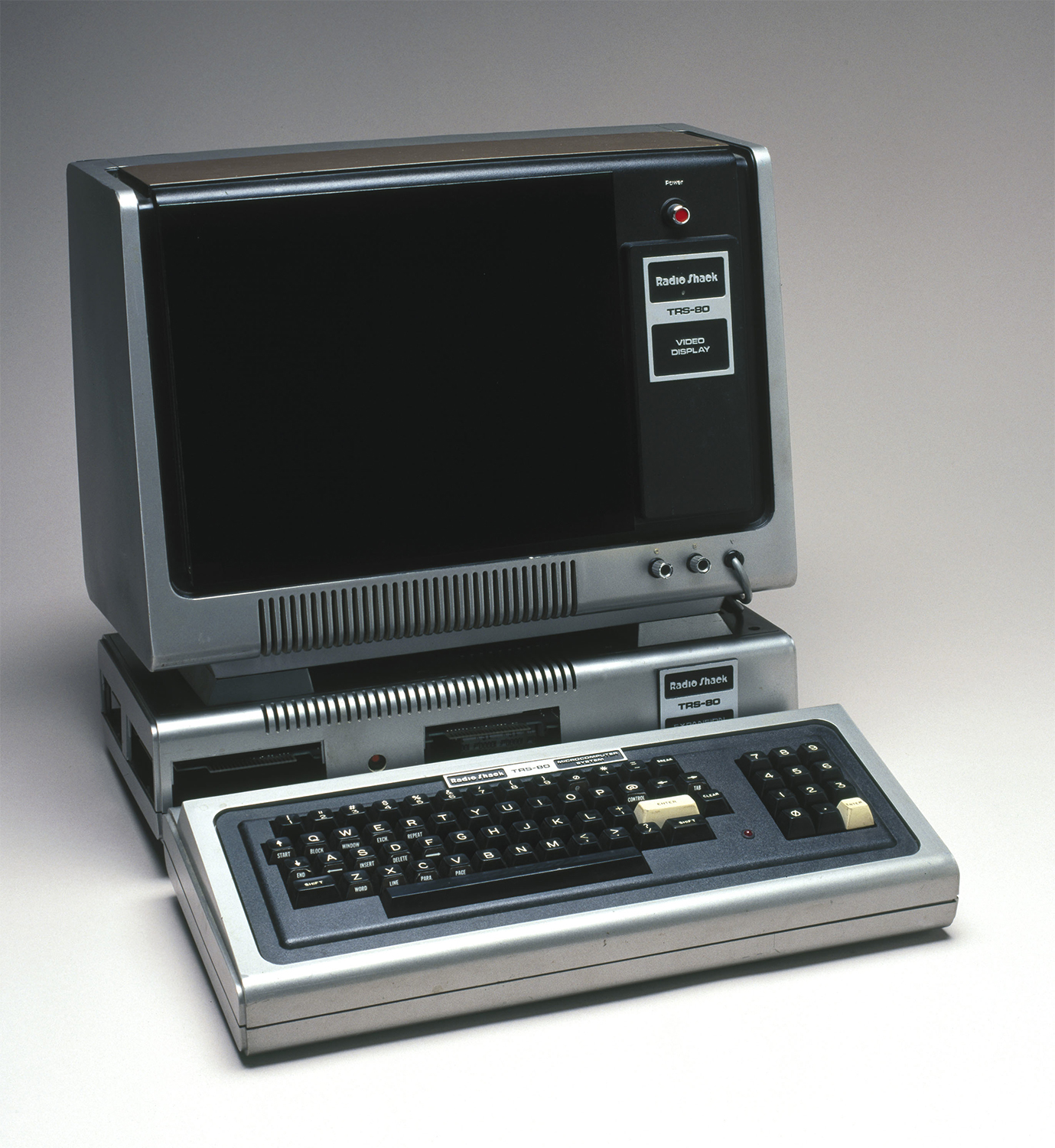 Radio Shack's TRS-80 (1977), one of the first PCs to come with BASIC as standard equipment (Science &amp; Society Picture Library / Getty Images)