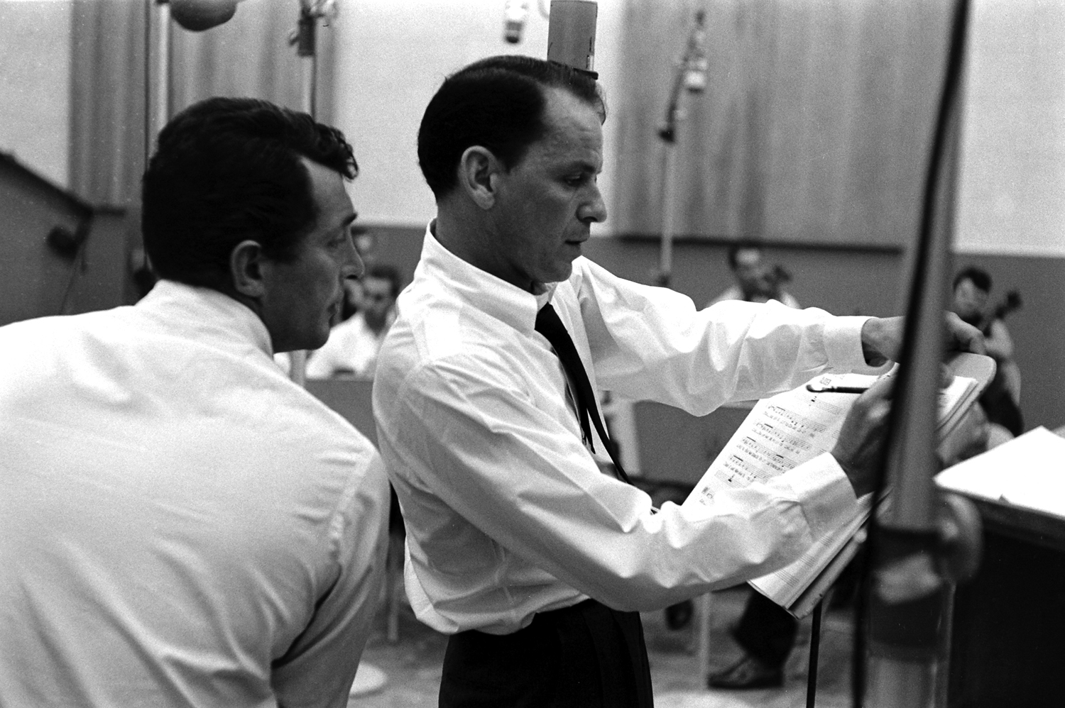 Dean Martin and Frank Sinatra, 1958.