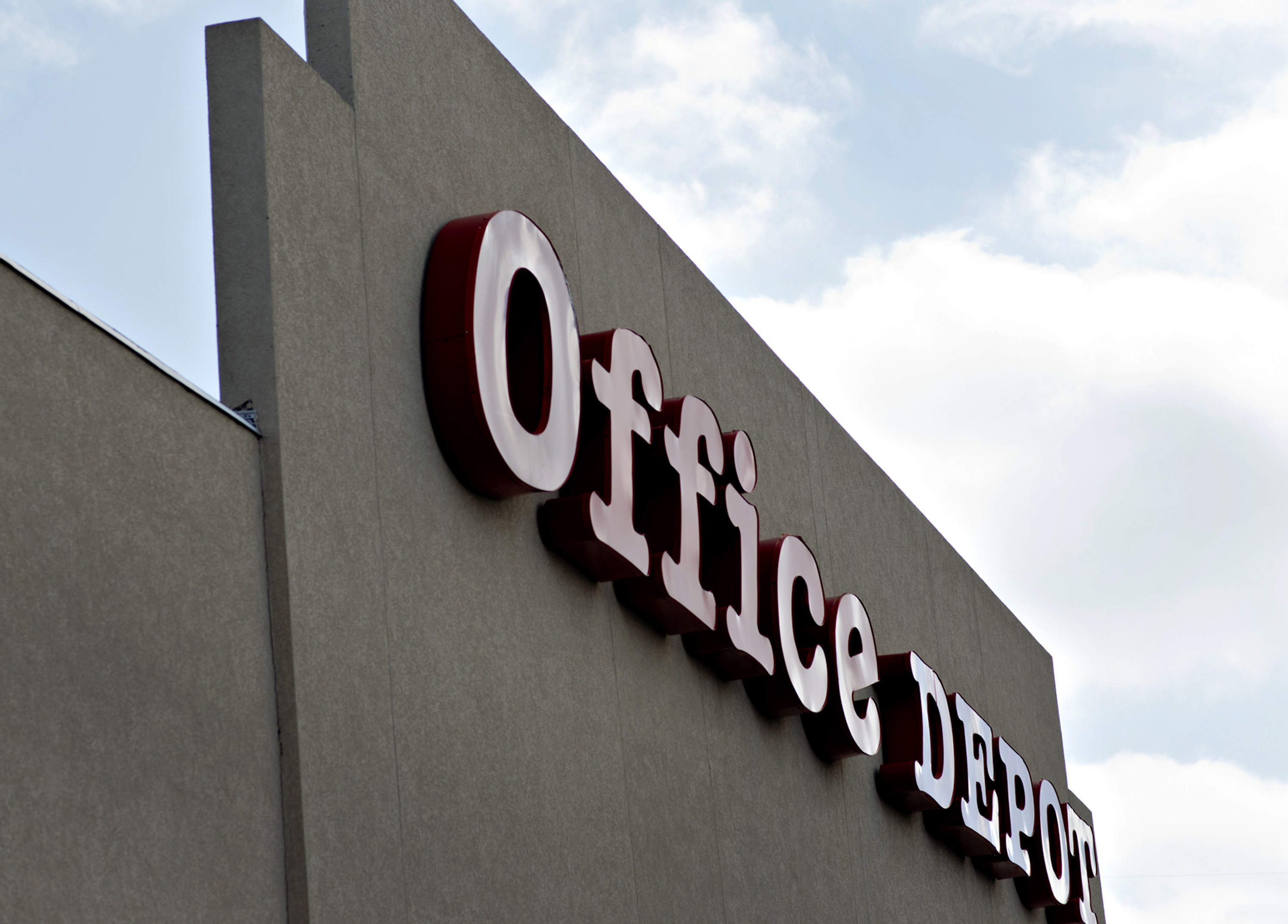 An Office Depot store stands in Peoria, Illinois, U.S., on Tuesday, Feb. 19, 2013. (Daniel Acker—Bloomberg/Getty Images)