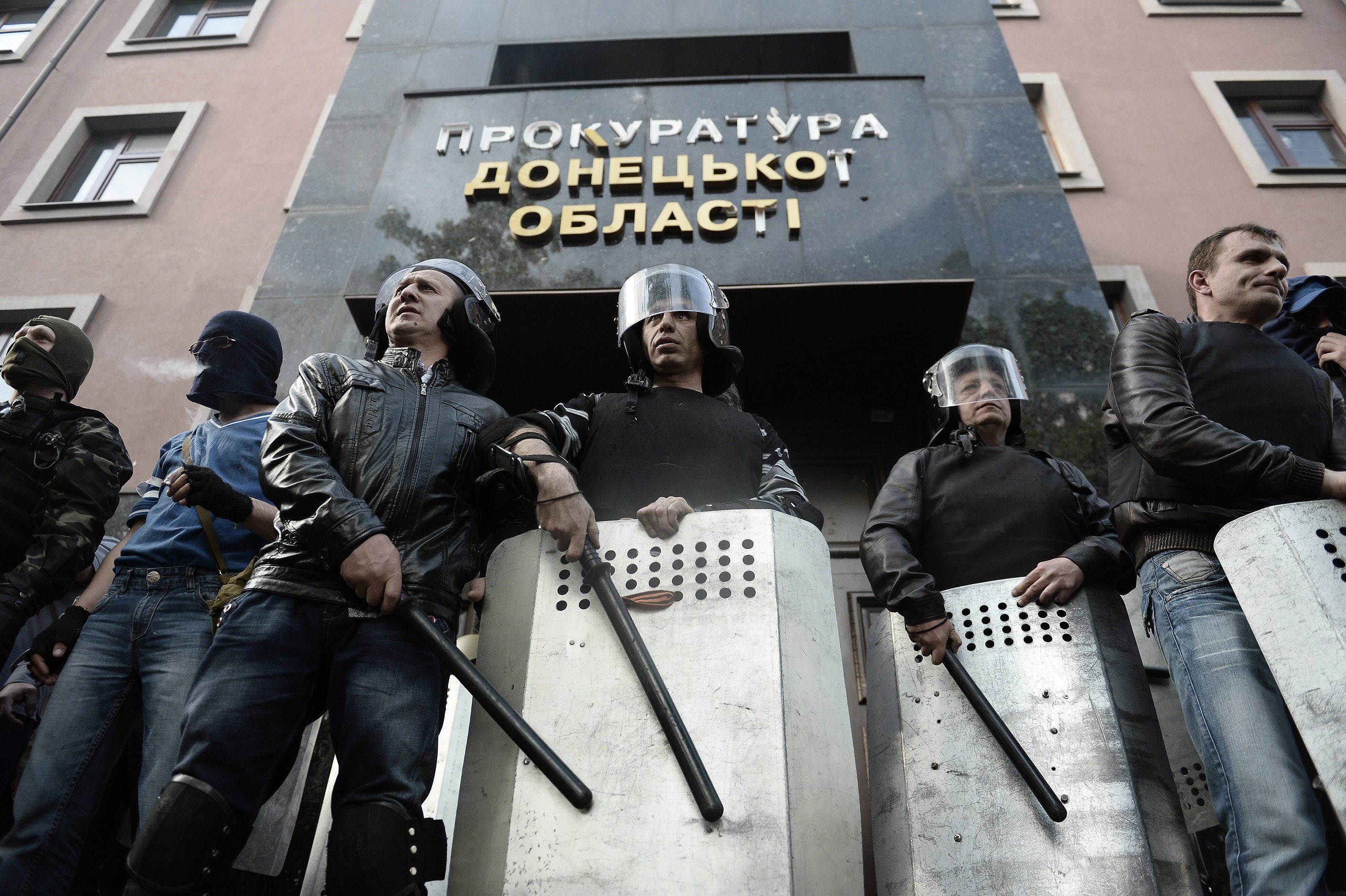 Pro-Russian separatists seize the Prosecution Office in Donetsk, Ukraine, on May 1, 2014. (Burak Akbulut—Anadolu Agency/Getty Images)