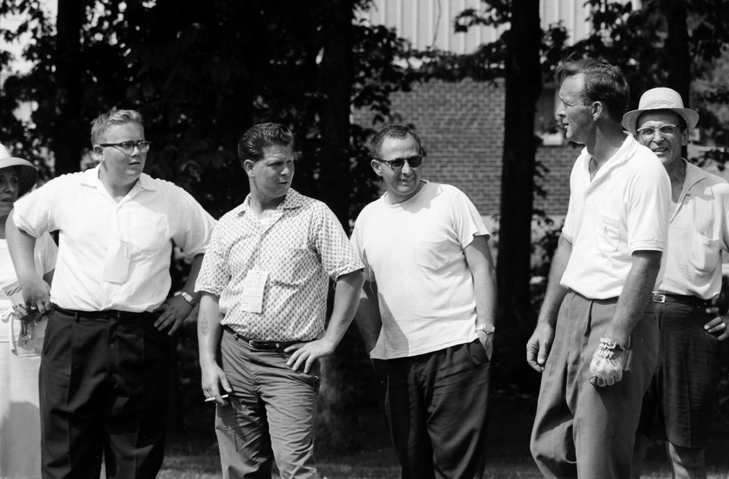 Arnold Palmer and his admiring fans, 1962.