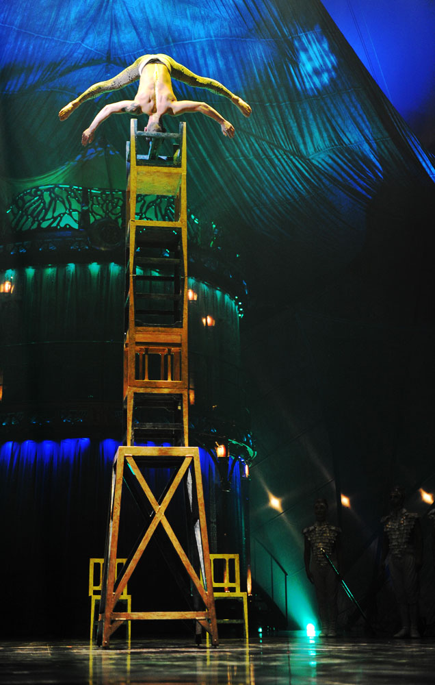 Cirque du Soleil comes to Munich with "Kooza" show