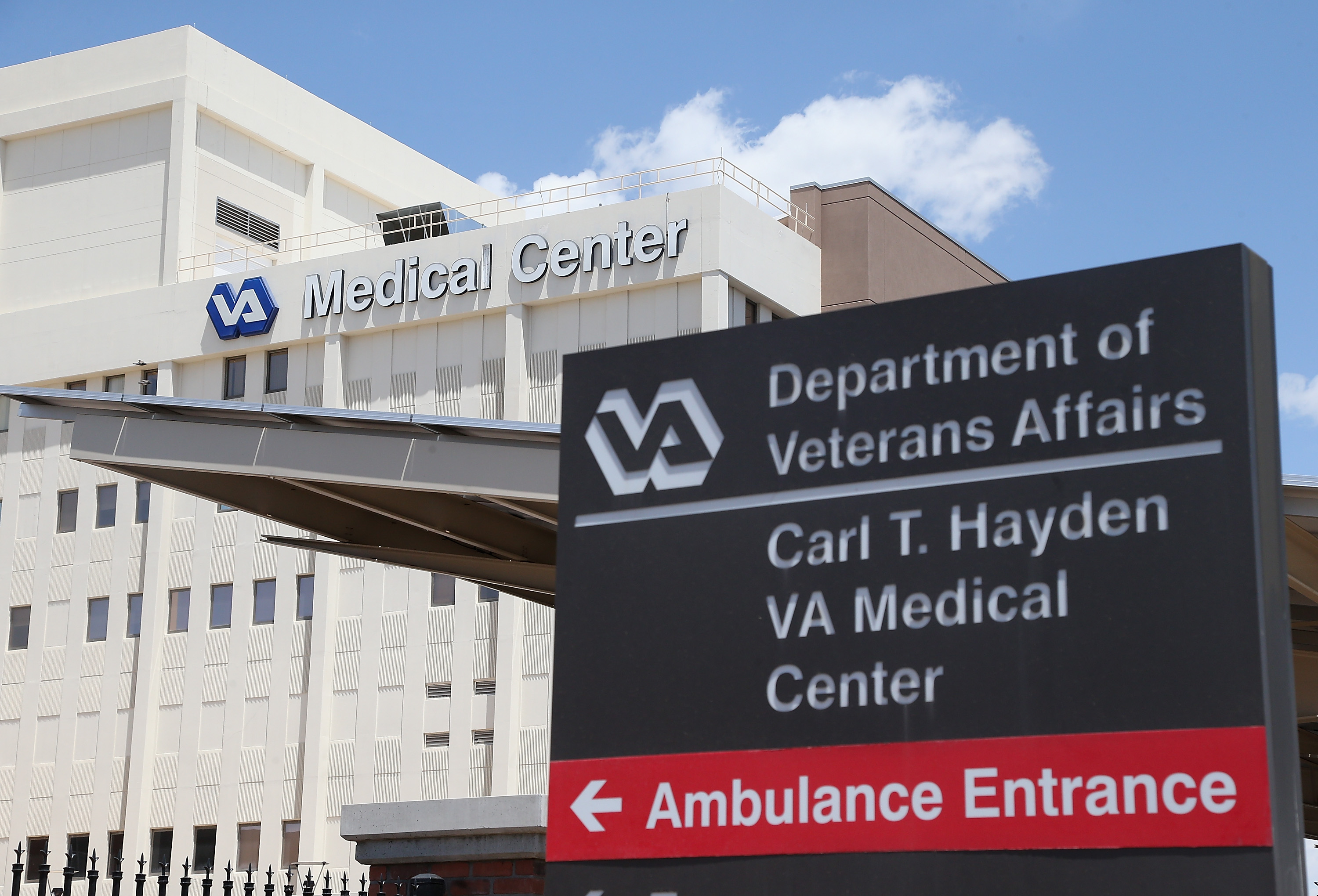 The Veterans Affairs Medical Center on May 8, 2014 in Phoenix, Arizona. (Christian Petersen—Getty Images)