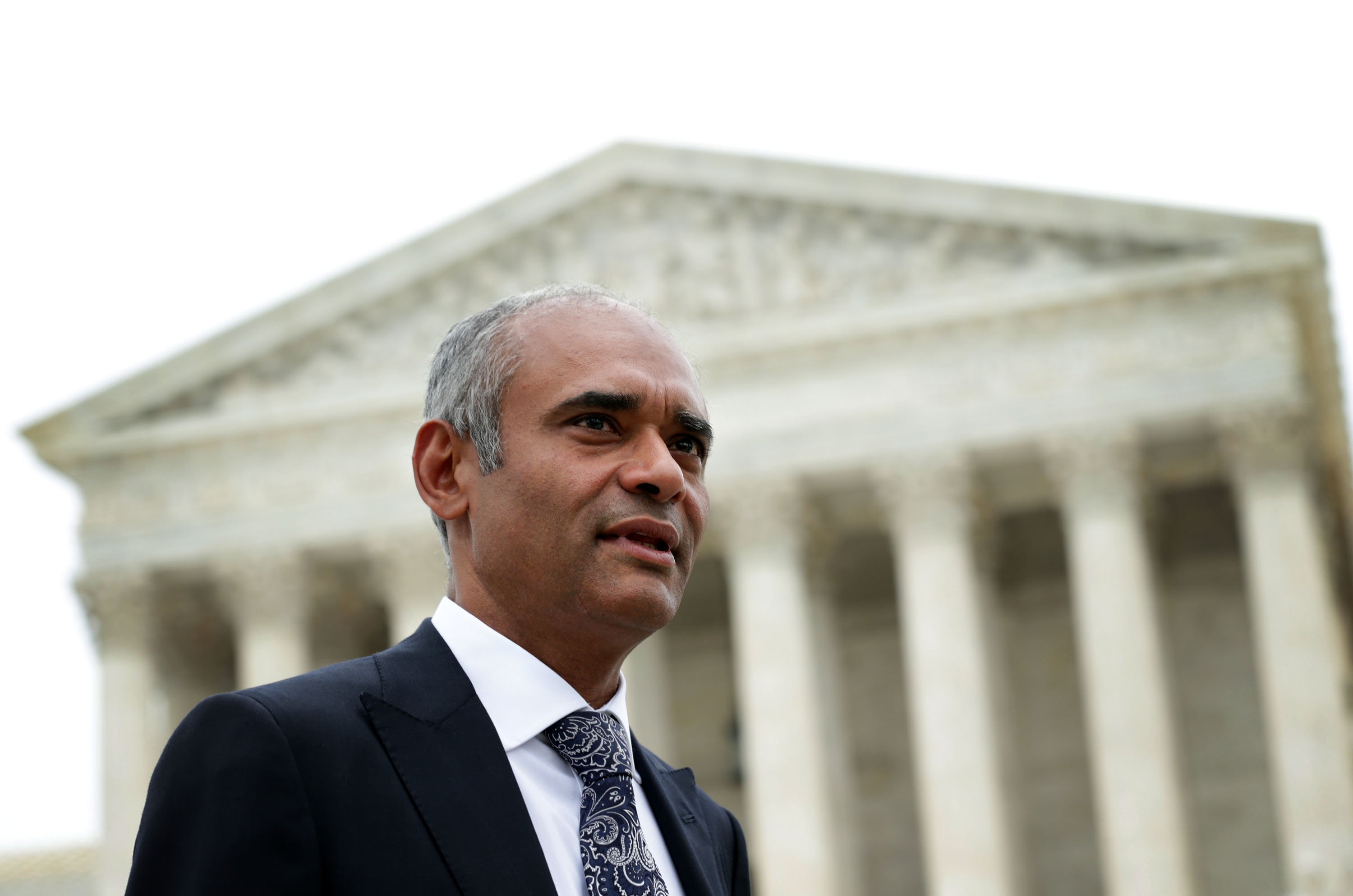 Aereo CEO Chet Kanojia leaves the U.S. Supreme Court after oral arguments on April 22, 2014 in Washington, DC. (Alex Wong—Getty Images)