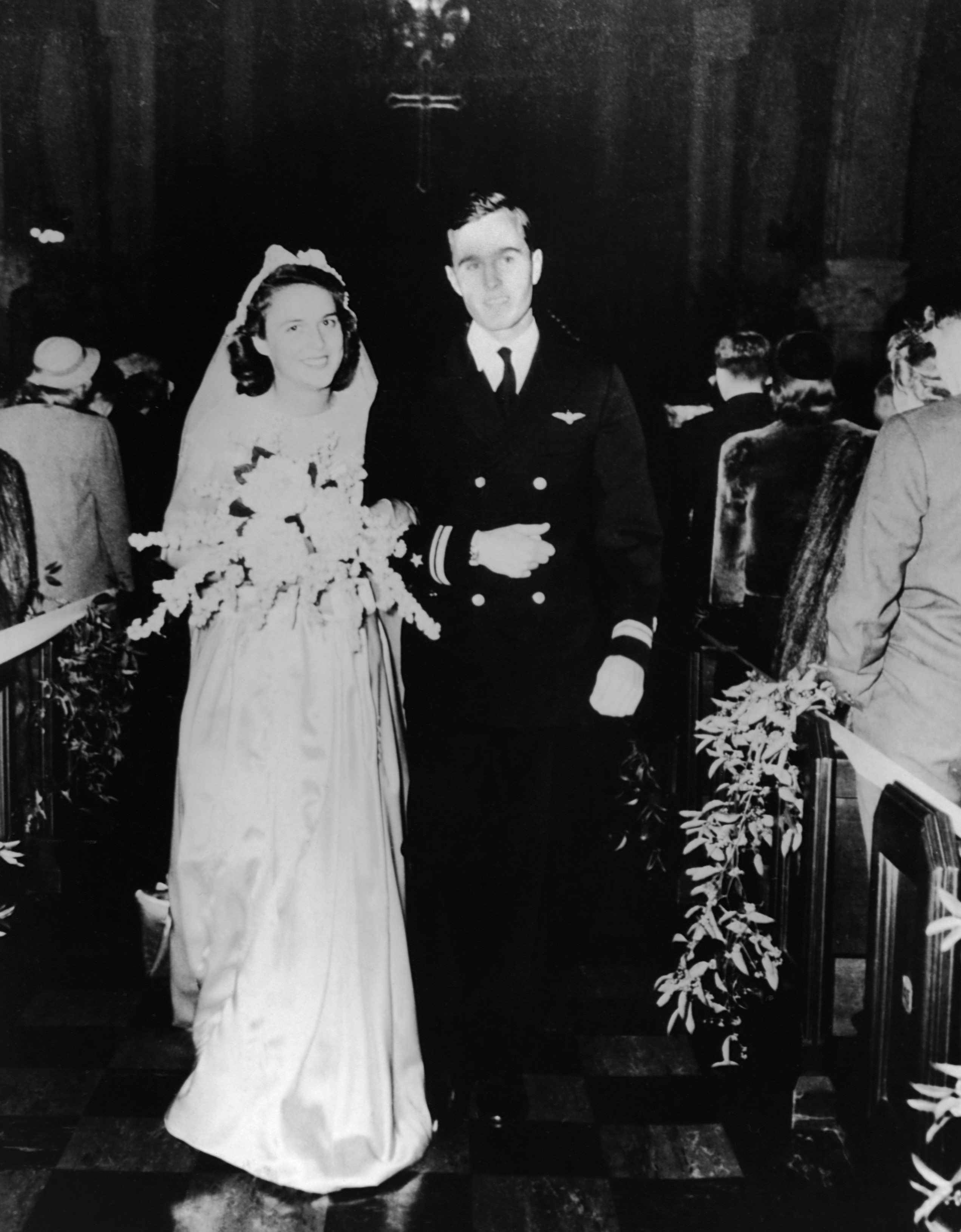 Navy Lieutenant George H.W. Bush and Barbara Pierce get married in the First Presbyterian Church in Rye, New York, on Jan. 6, 1945. (Corbis)