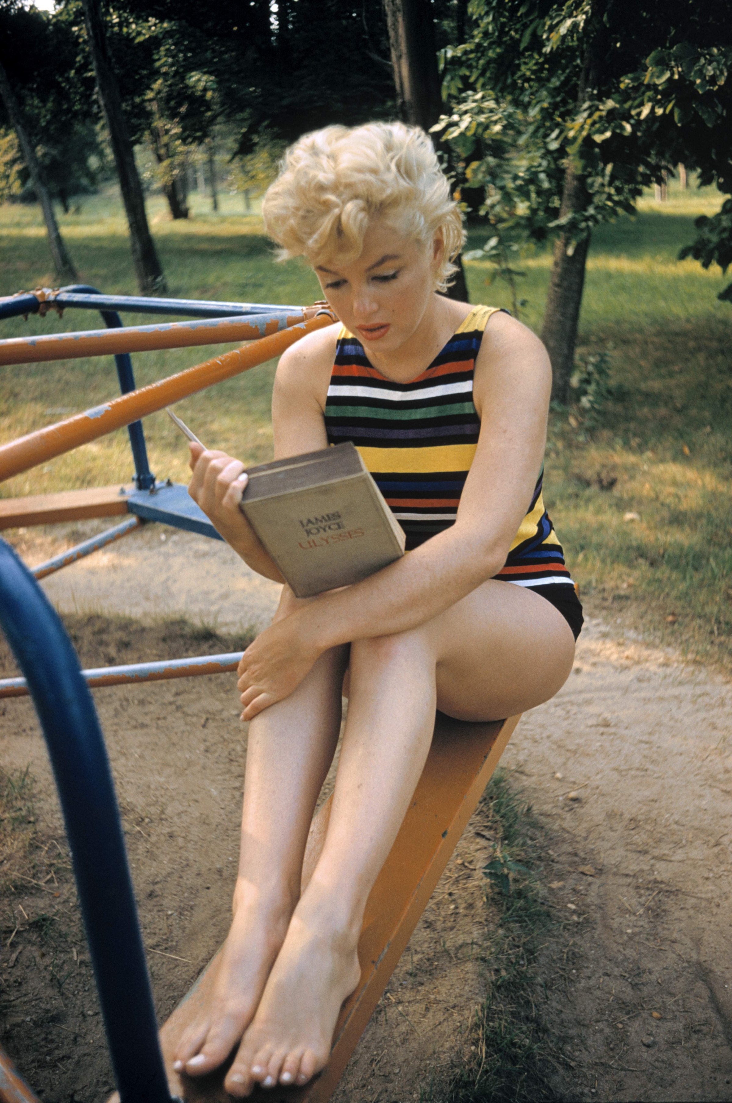 USA. New York. Long Island. US actress Marilyn MONROE. 1955.