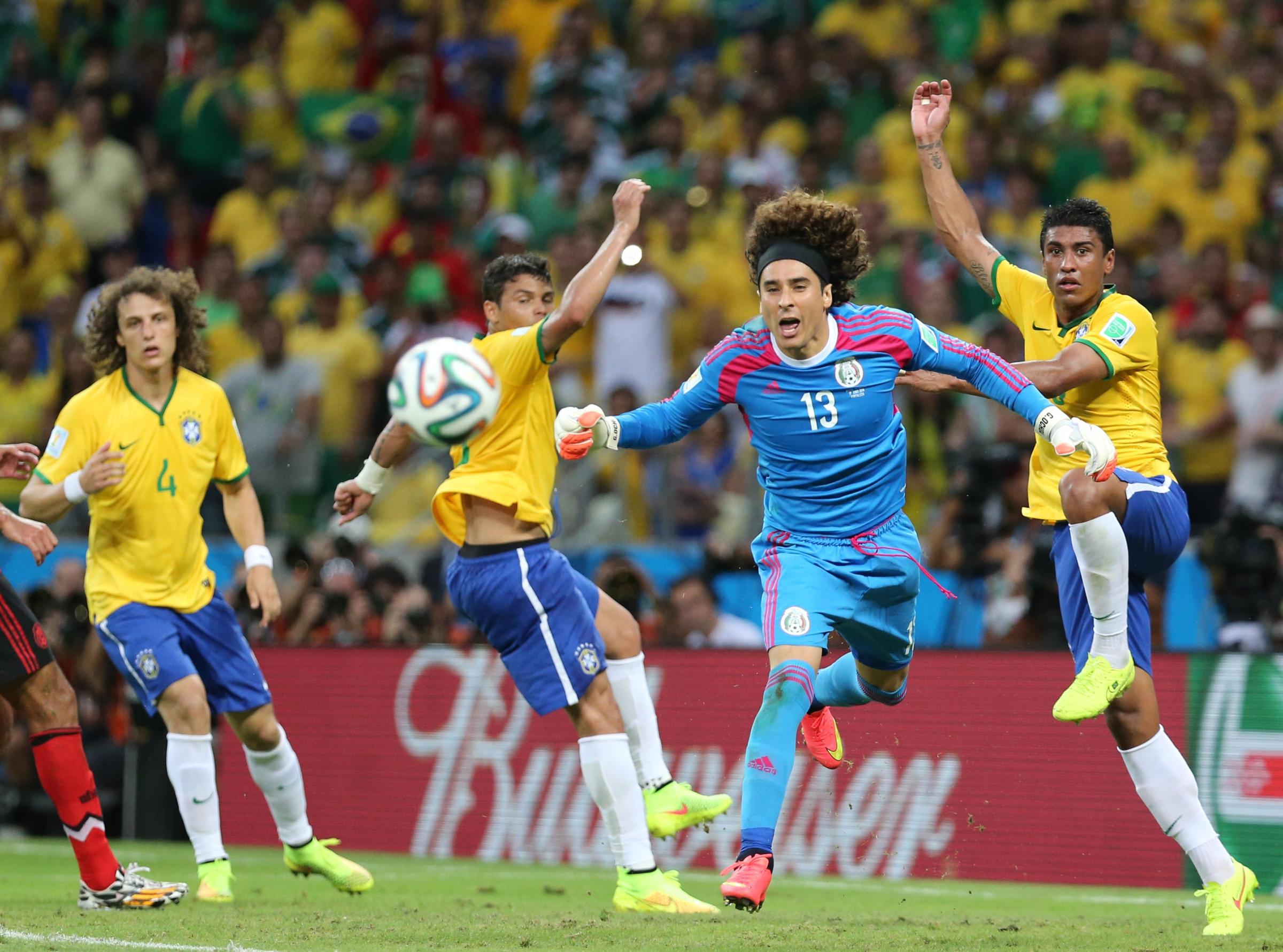 Brazil draws against feisty Mexico