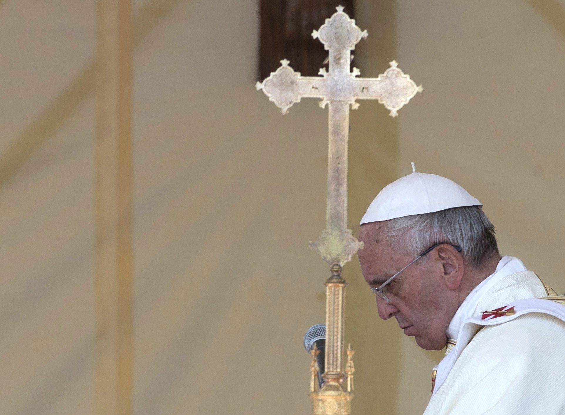 Pope Francis celebrates a Mass in Sibari, southern Italy on June 21, 2014. (Alessandra Tarantino—AP)