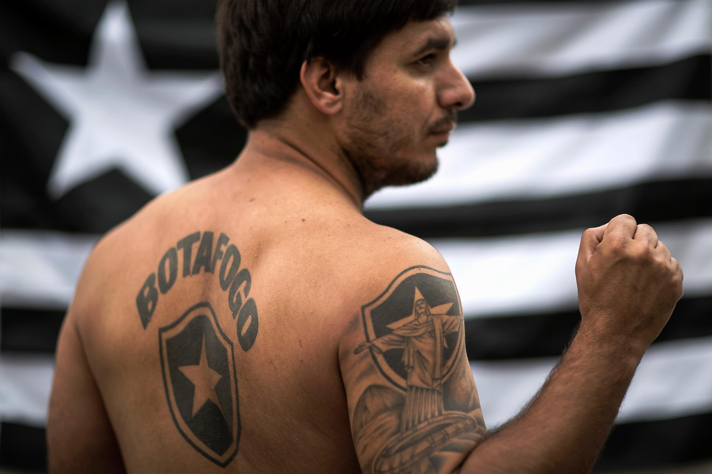 world-cup-tattoo-soccer-fan