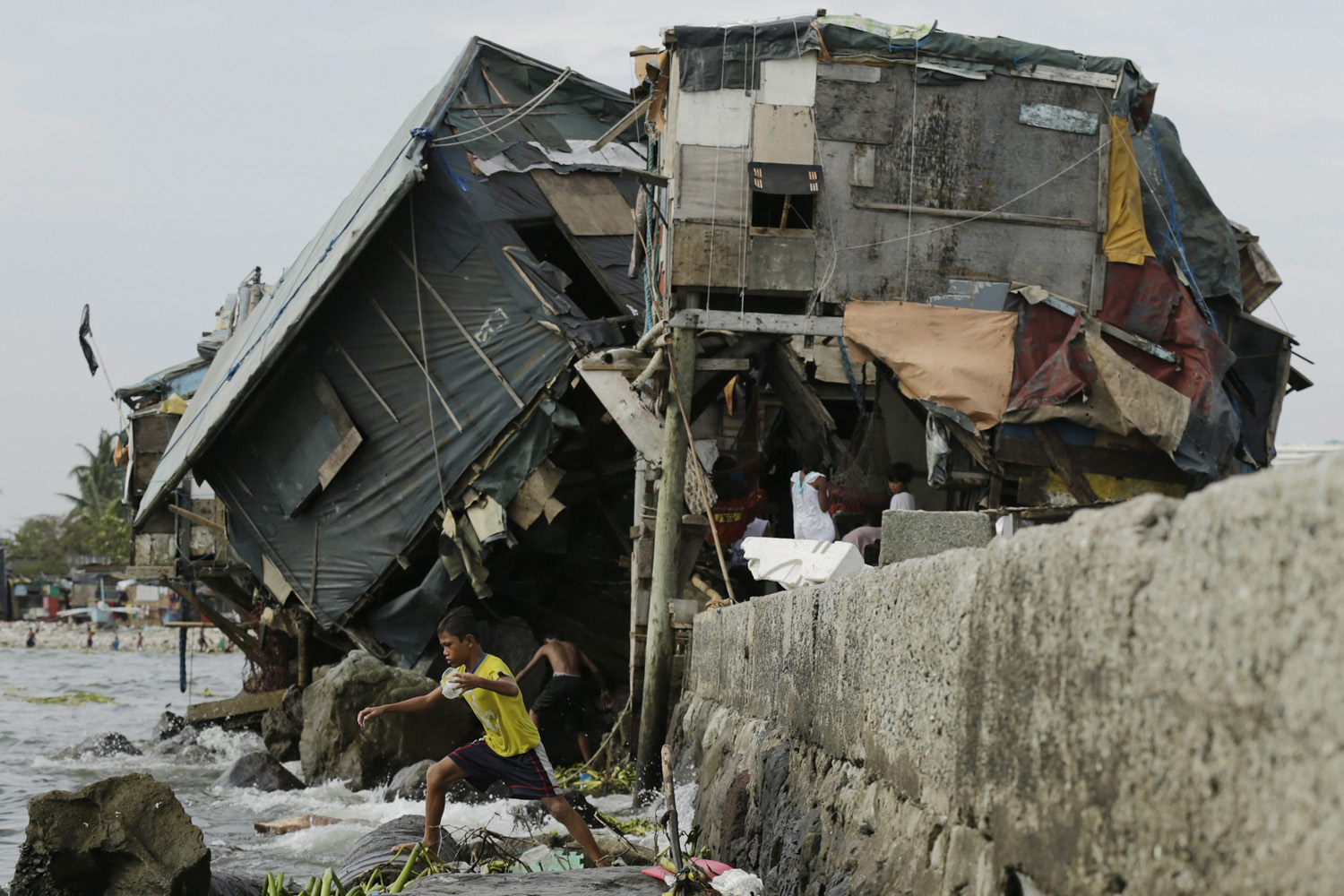 Typhoon Rammasun aftermath in the Philippines