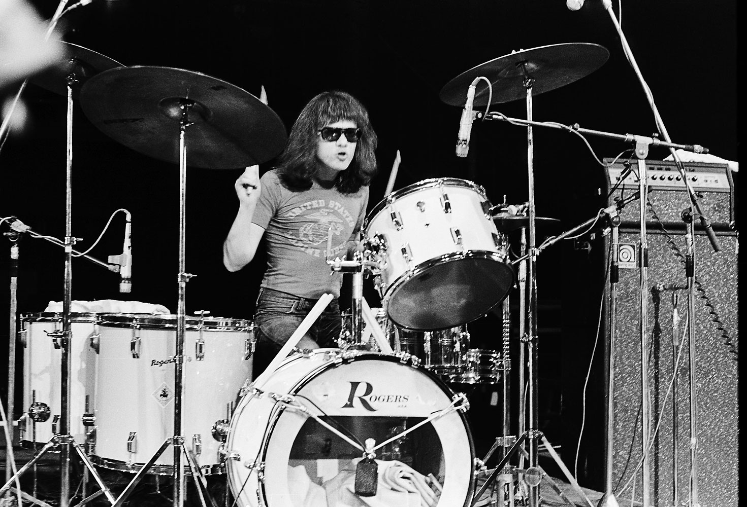 Tommy Ramone performs on stage with The Ramones at The Roundhouse in London, July 4th, 1976. (Gus Stewart—Redferns/Getty Images)