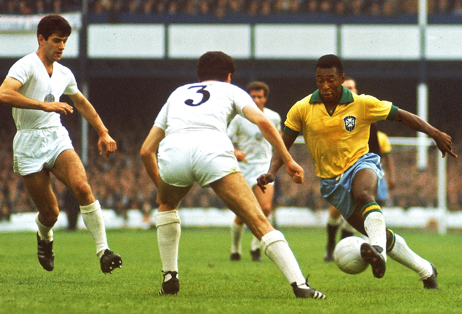 Pelé in action against Bulgaria during 1966 World Cup in England.