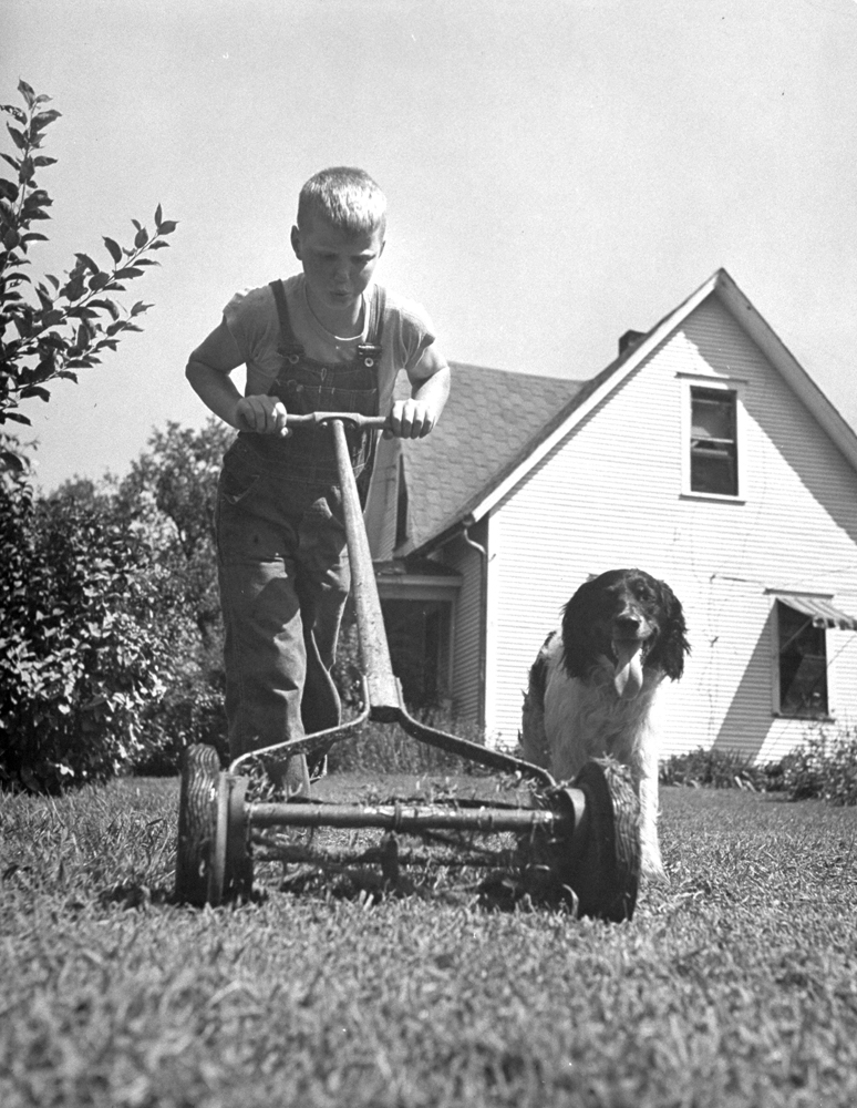 Larry Jim Holm and Dunk, Iowa, 1945