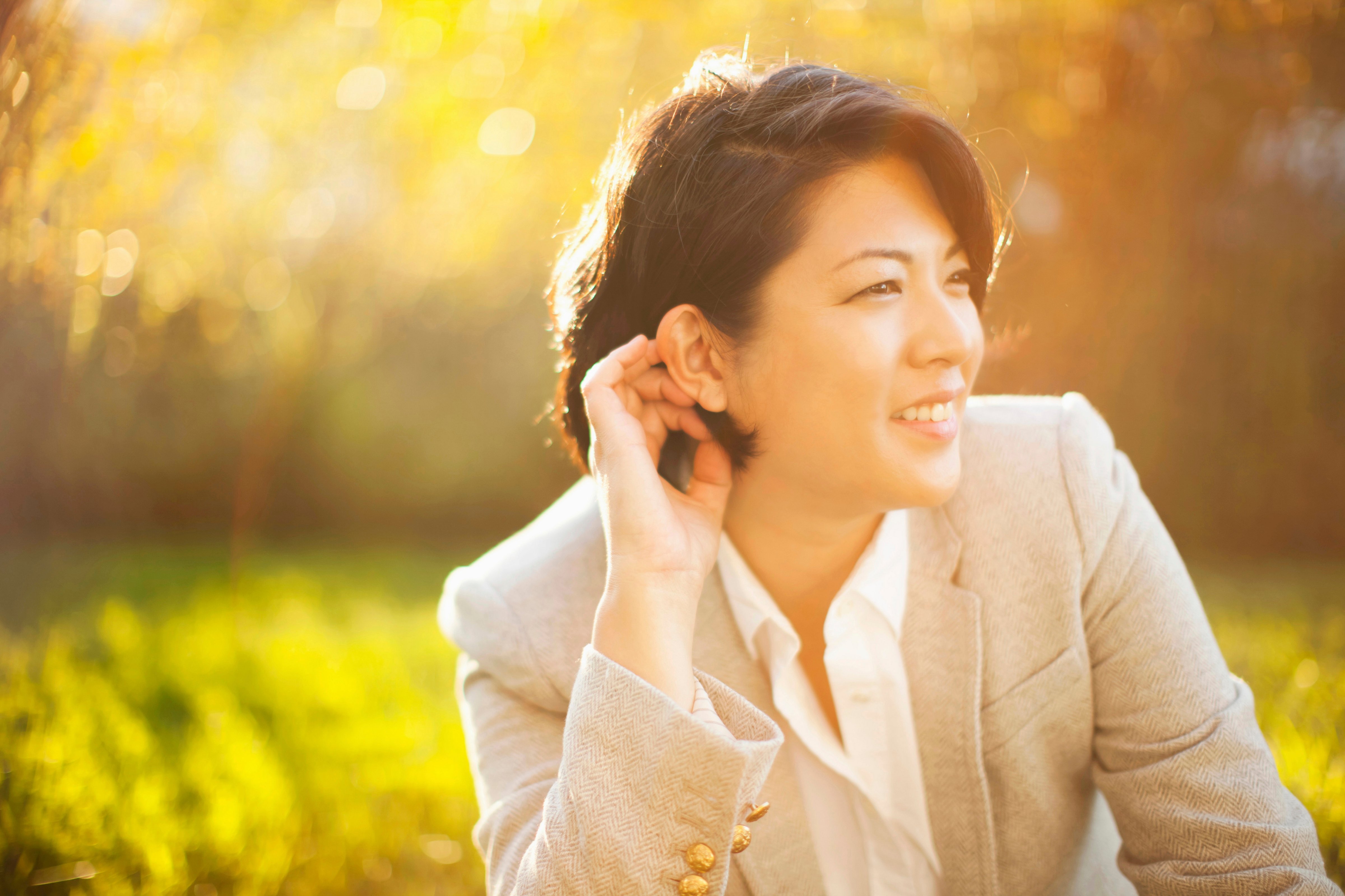Listening woman (Image Source RF/Wonwoo Lee&mdash;Getty Images/Image Source)