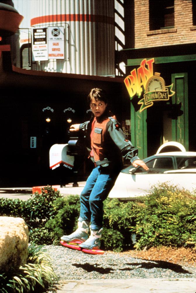 BACK TO THE FUTURE PART II. (Universal Pictures)
