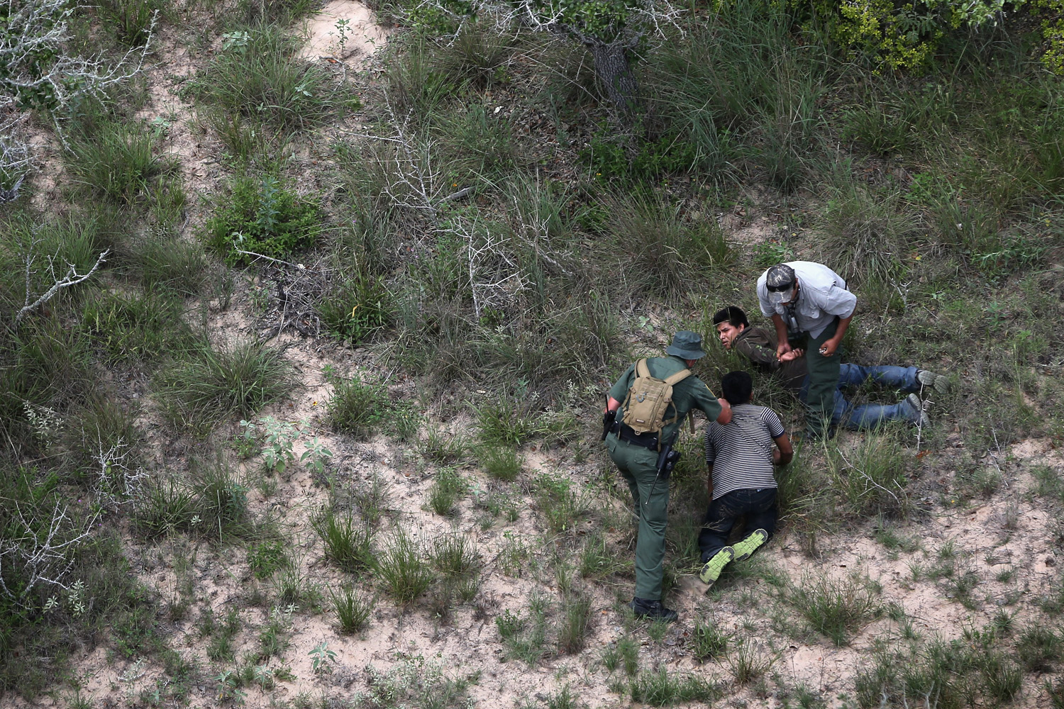 BESTPIX - U.S. Agents Take Undocumented Immigrants Into Custody Near Texas-Mexico Border