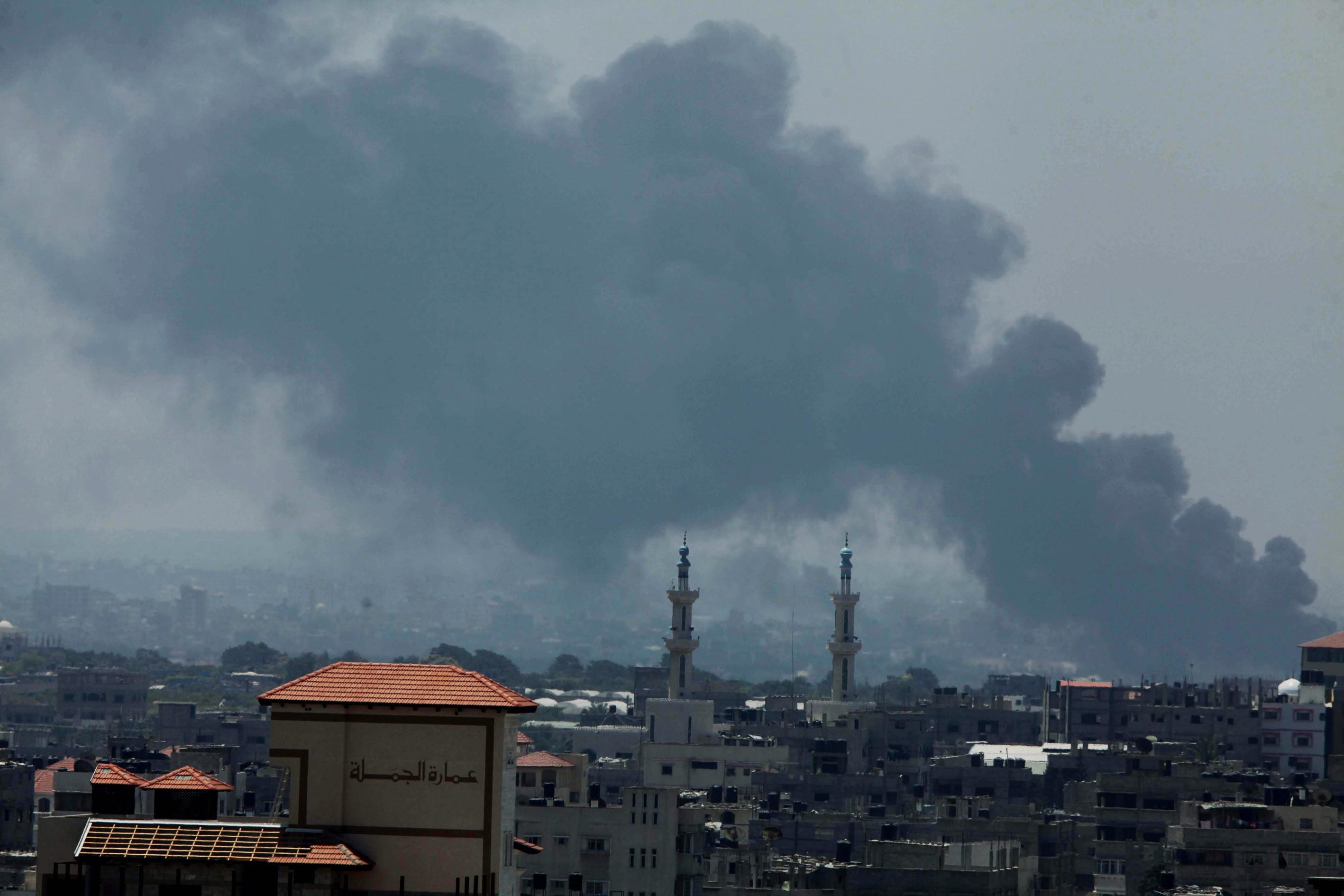 Smoke rises when Israeli attacks continue in Gaza, July 29,2014. (Anadolu Agency&mdash;Getty Images)