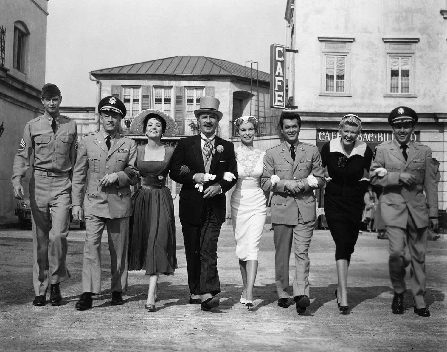 THE PERFECT FURLOUGH, Troy Donahue, Les Tremayne, Linda Cristal, Keenan Wynn, Janet Leigh, Tony Curtis, Elaine Stritch, King Donovan in 1958.