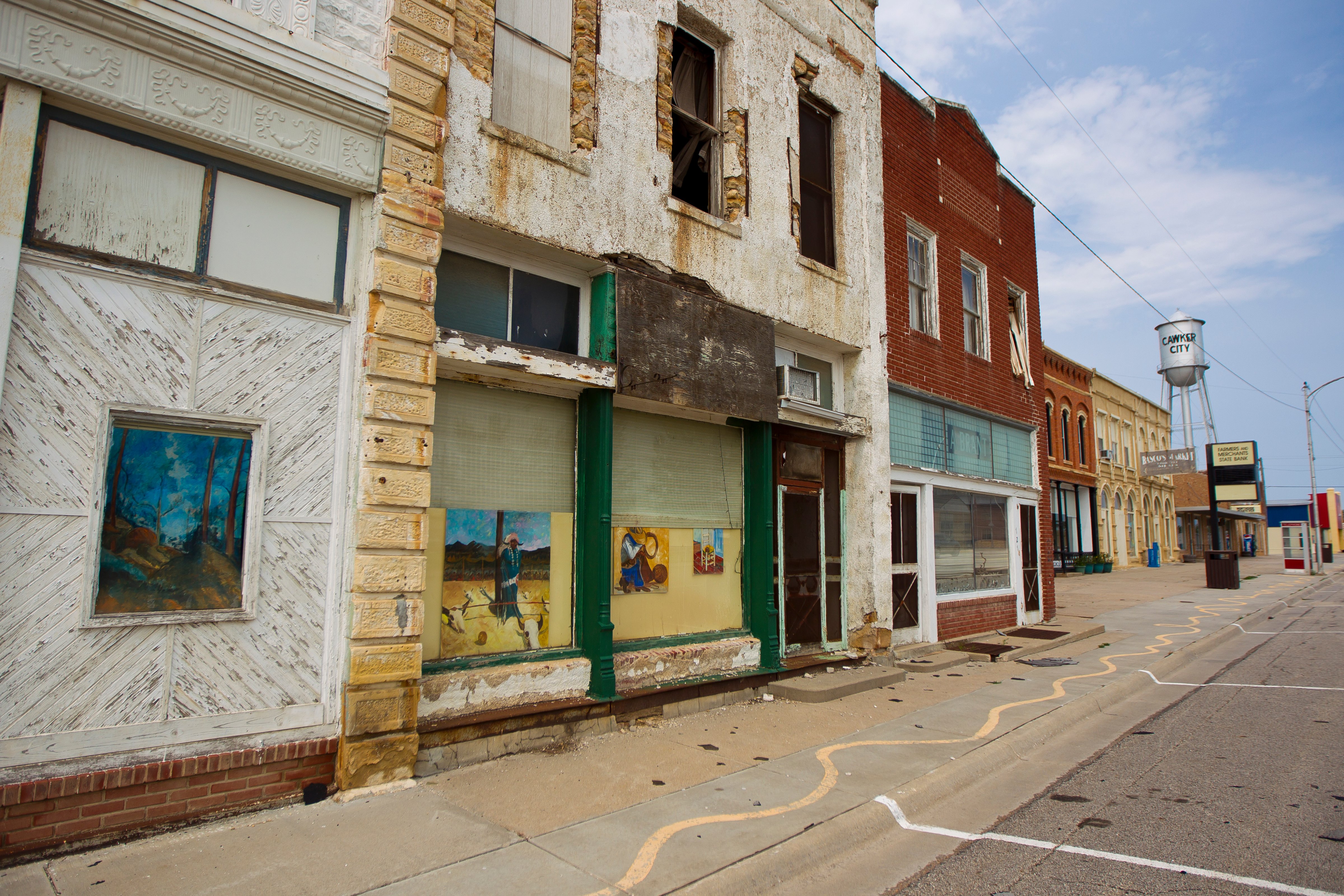 Empty buildings and streets in downtown Cawker City, Kansas. (Mike Theiss—National Geographic/Getty Images)