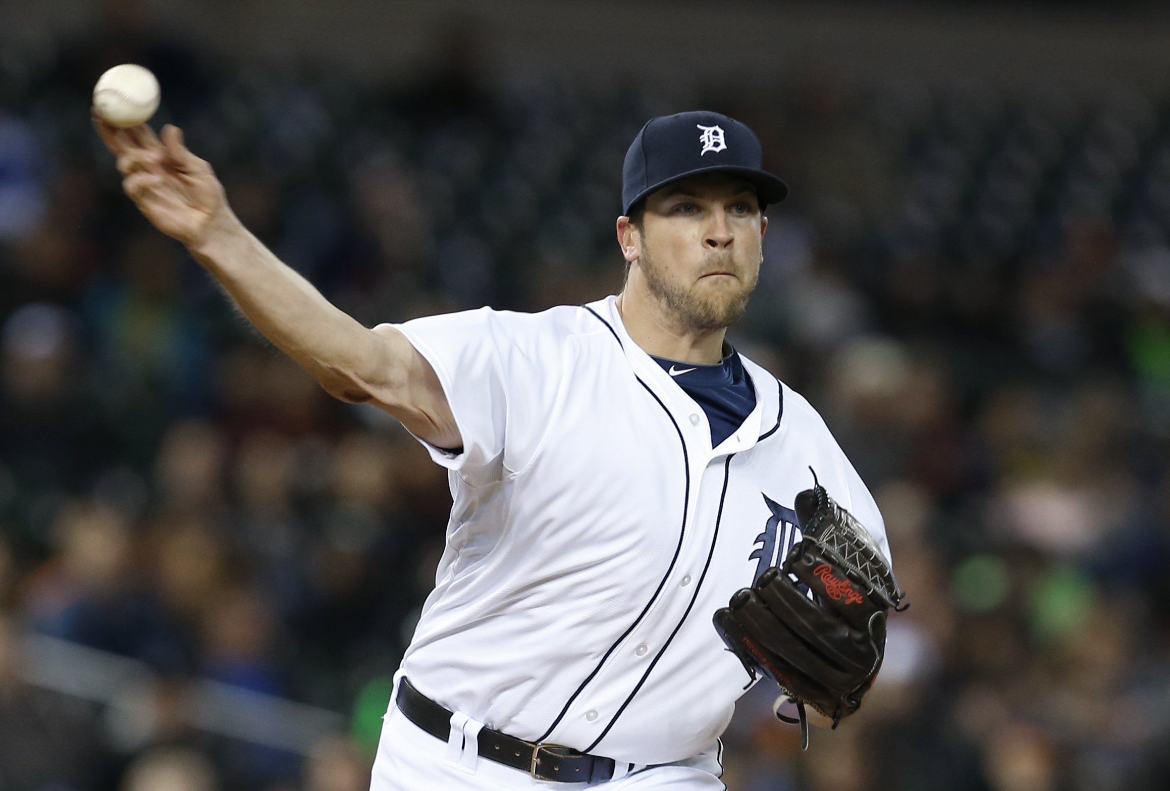 Detroit Tigers pitcher Evan Reed throws against the Houston Astros in the seventh inning of a baseball game in Detroit on May 6, 2014.