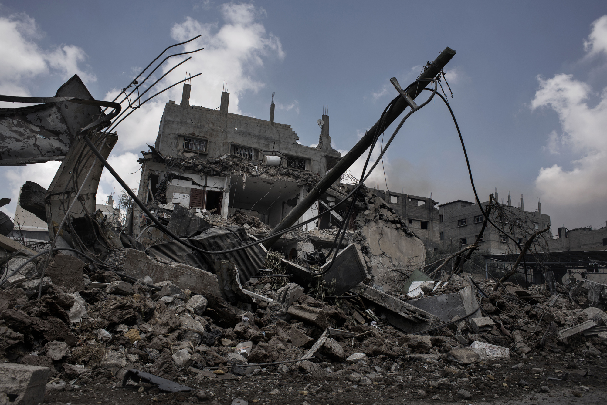 A damaged house in Shujaya district in Gaza, seen during a humanitarian cease-fire, July 20, 2014.