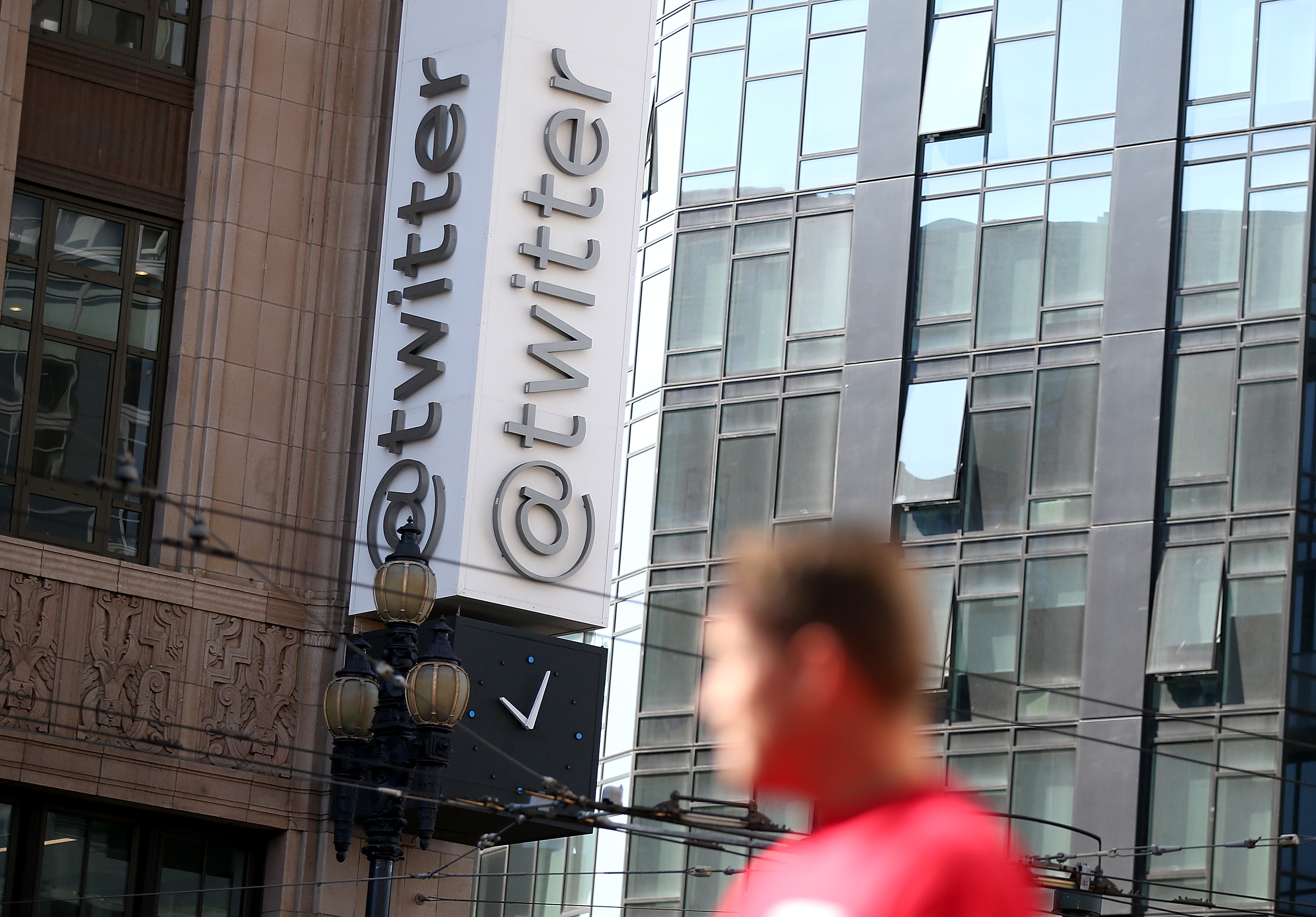 A sign is posted outside of the Twitter headquarters on July 29, 2014 in San Francisco, California. (Justin Sullivan&mdash;Getty Images)
