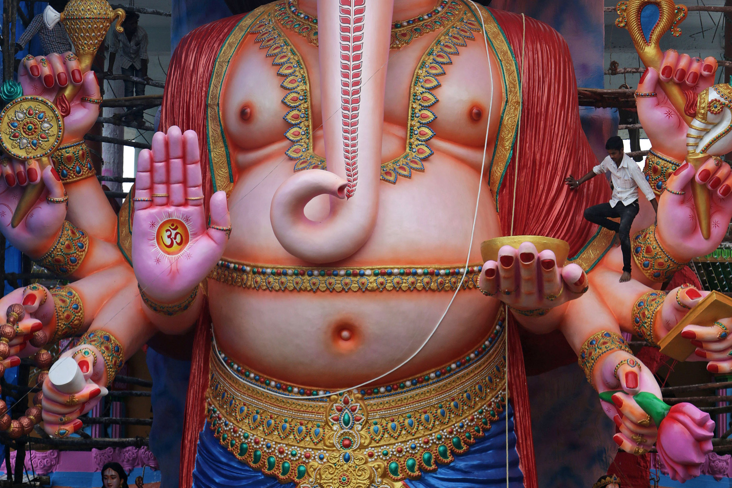 APTOPIX India Hindu Festvial