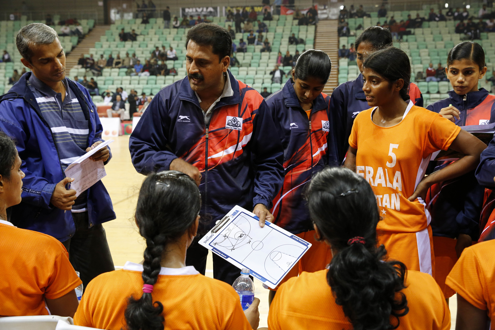 Kerala team time out, 64th Senior National Basketball Championship for Men and Women. Delhi, 2014.