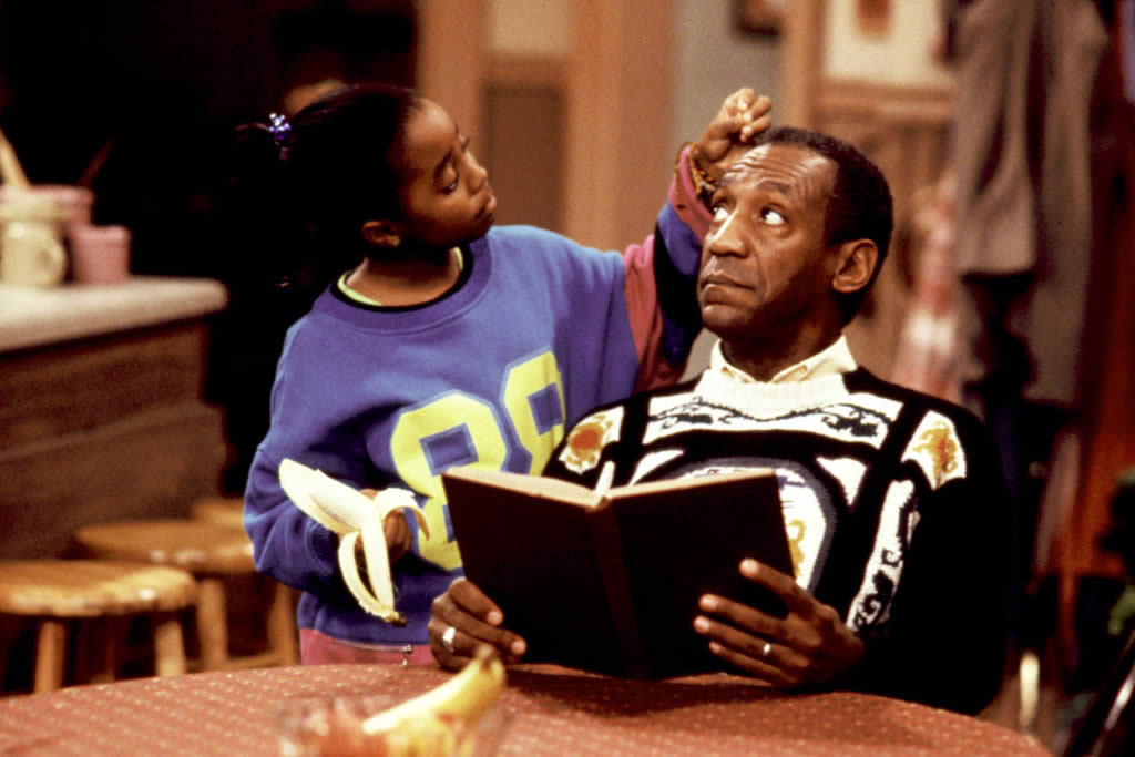 Bill Cosby as Cliff Huxtable, with daughter Rudy (Keshia Knight Pulliam), on "The Cosby Show" (Everett)