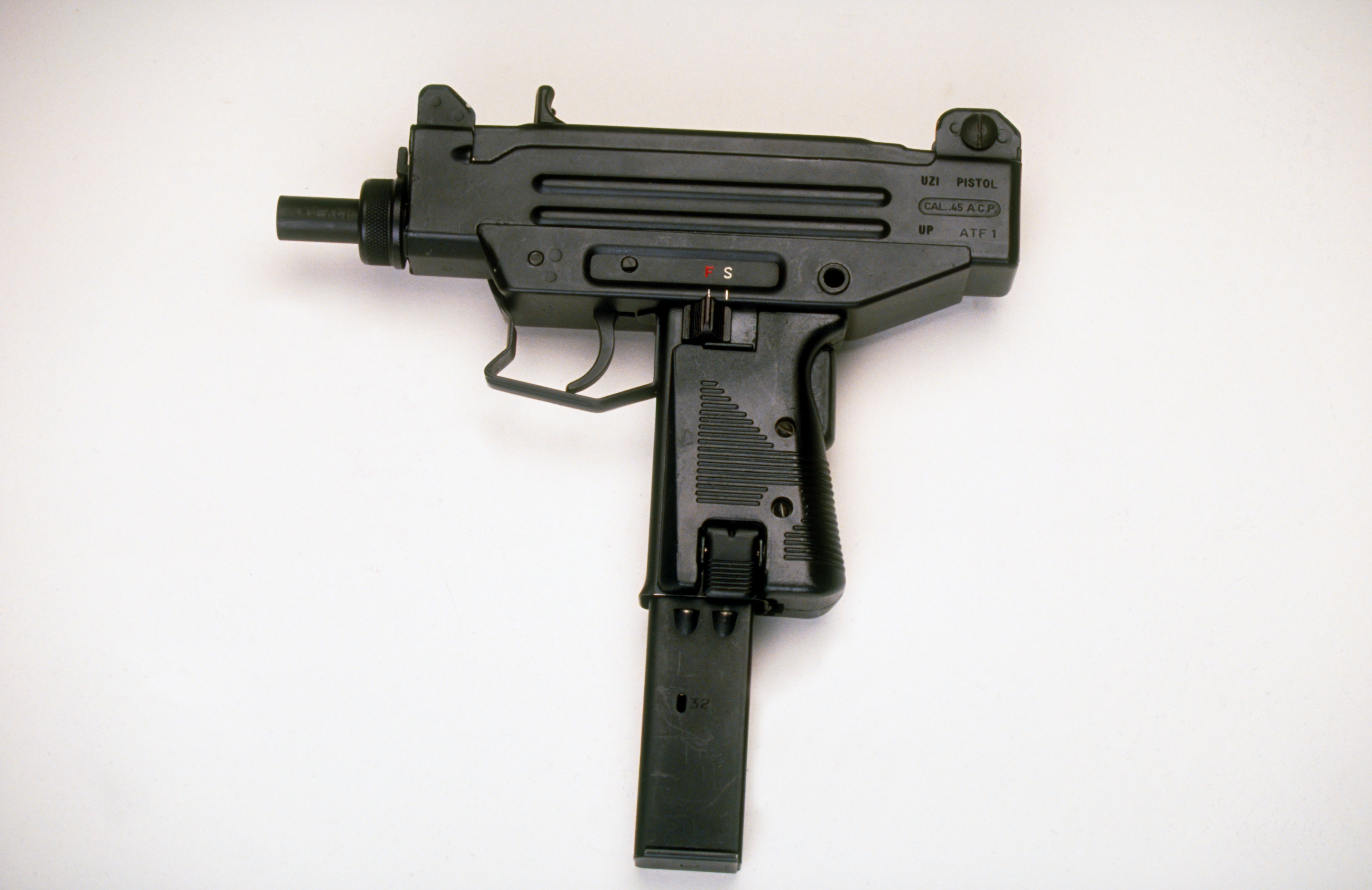 An UZI assault pistol (Terry Ashe—Getty Images)