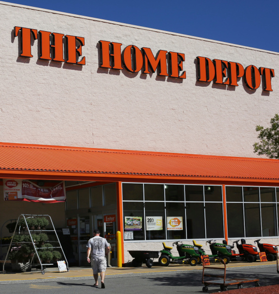 The Home Depot home improvement store in Portland, ME on Thursday, September 4, 2014. Home Depot is currently investigating a potential credit card breach, and determining whether customers' card numbers were collected and sold by hackers. (Portland Press Herald—Press Herald via Getty Images)