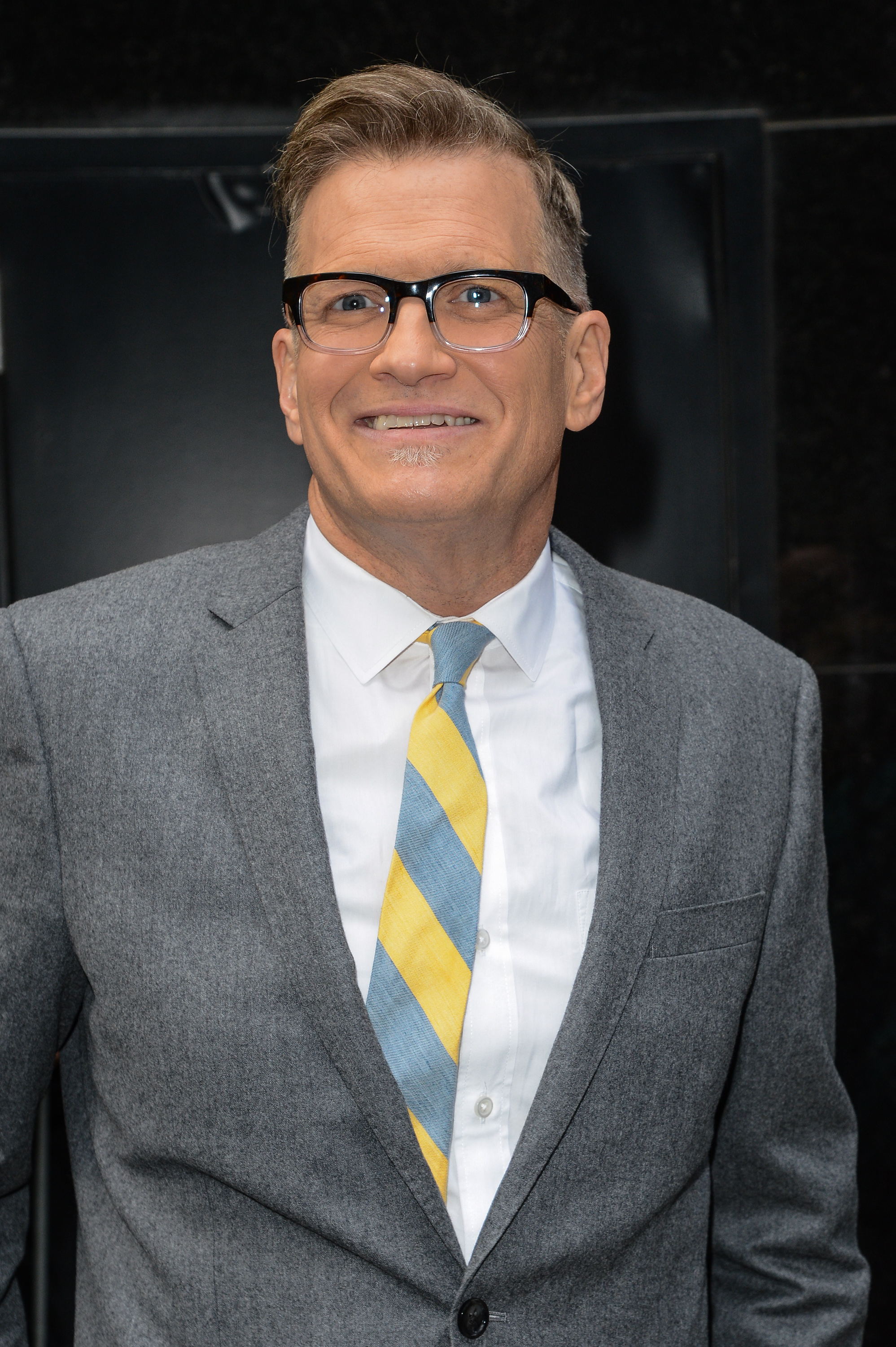 Actor Drew Carey leaves the "Good Morning America" taping at the ABC Times Square Studios on April 22, 2014 in New York City. (Ray Tamarra&mdash;GC Images)
