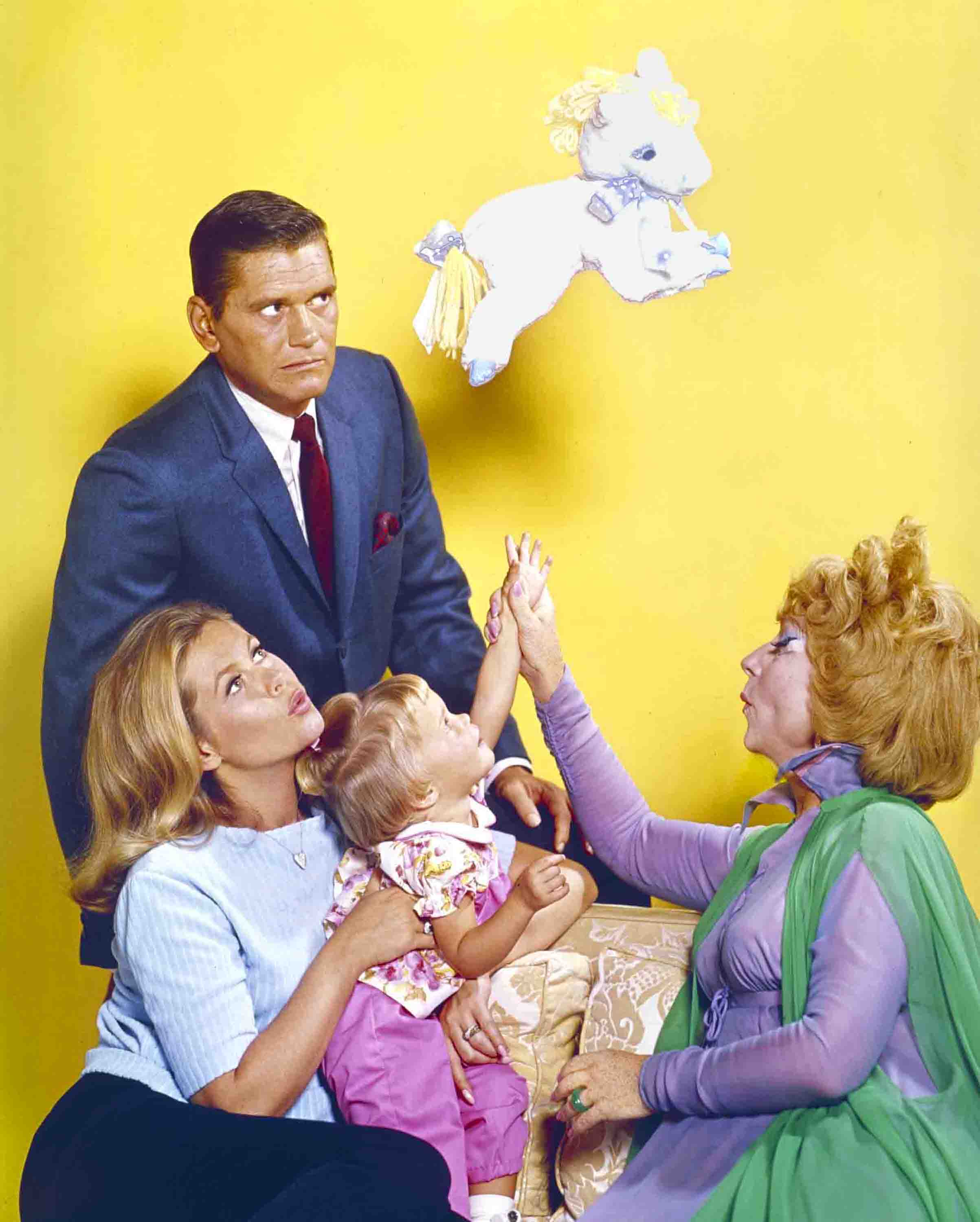 BEWITCHED: Dick York (Darrin), Elizabeth Montgomery (Samantha), Erin Murphy (Tabitha), Agnes Moorehead (Endora) (ABC Photo Archives/Getty Images)