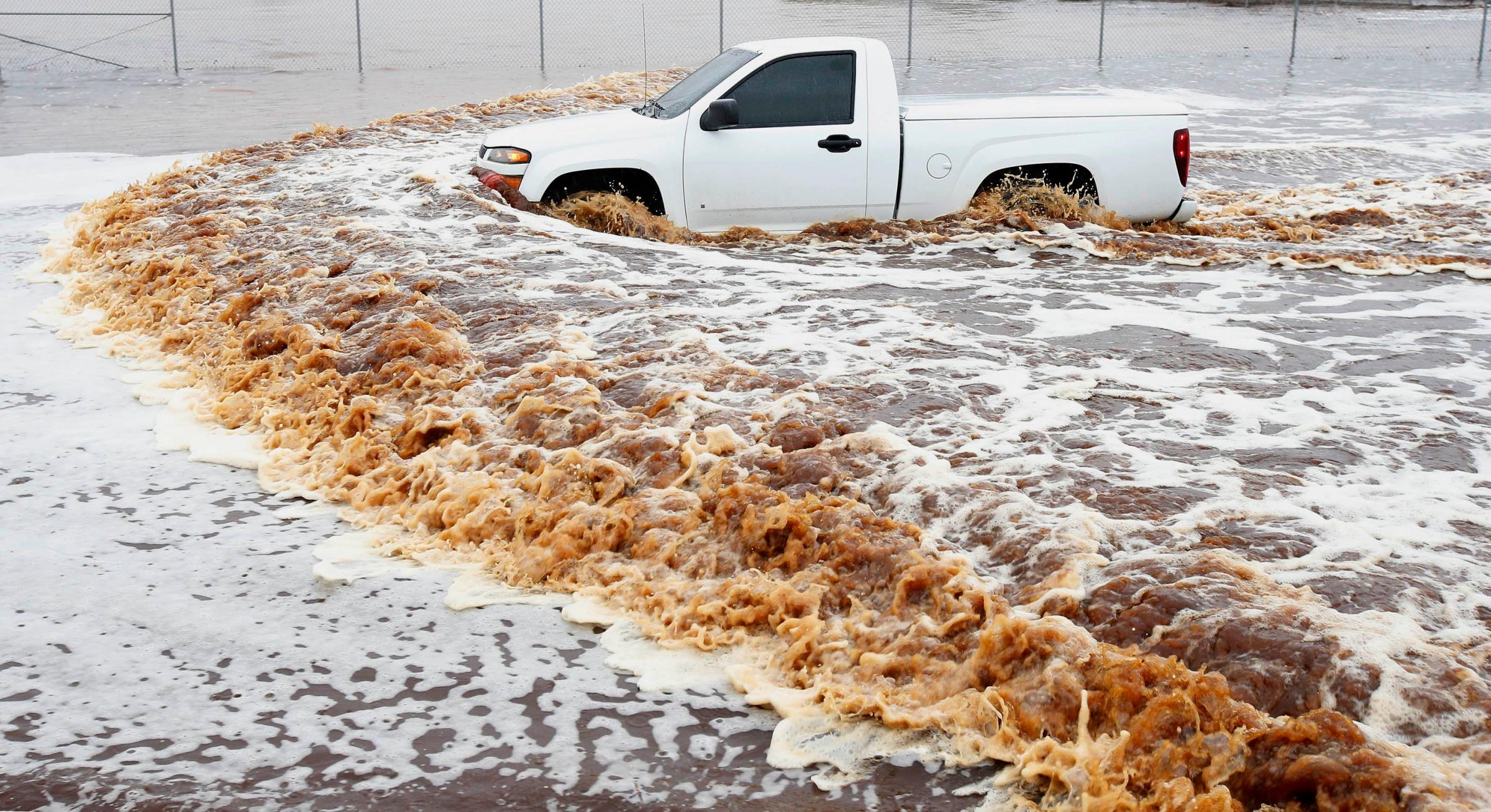 APTOPIX Arizona Flooding