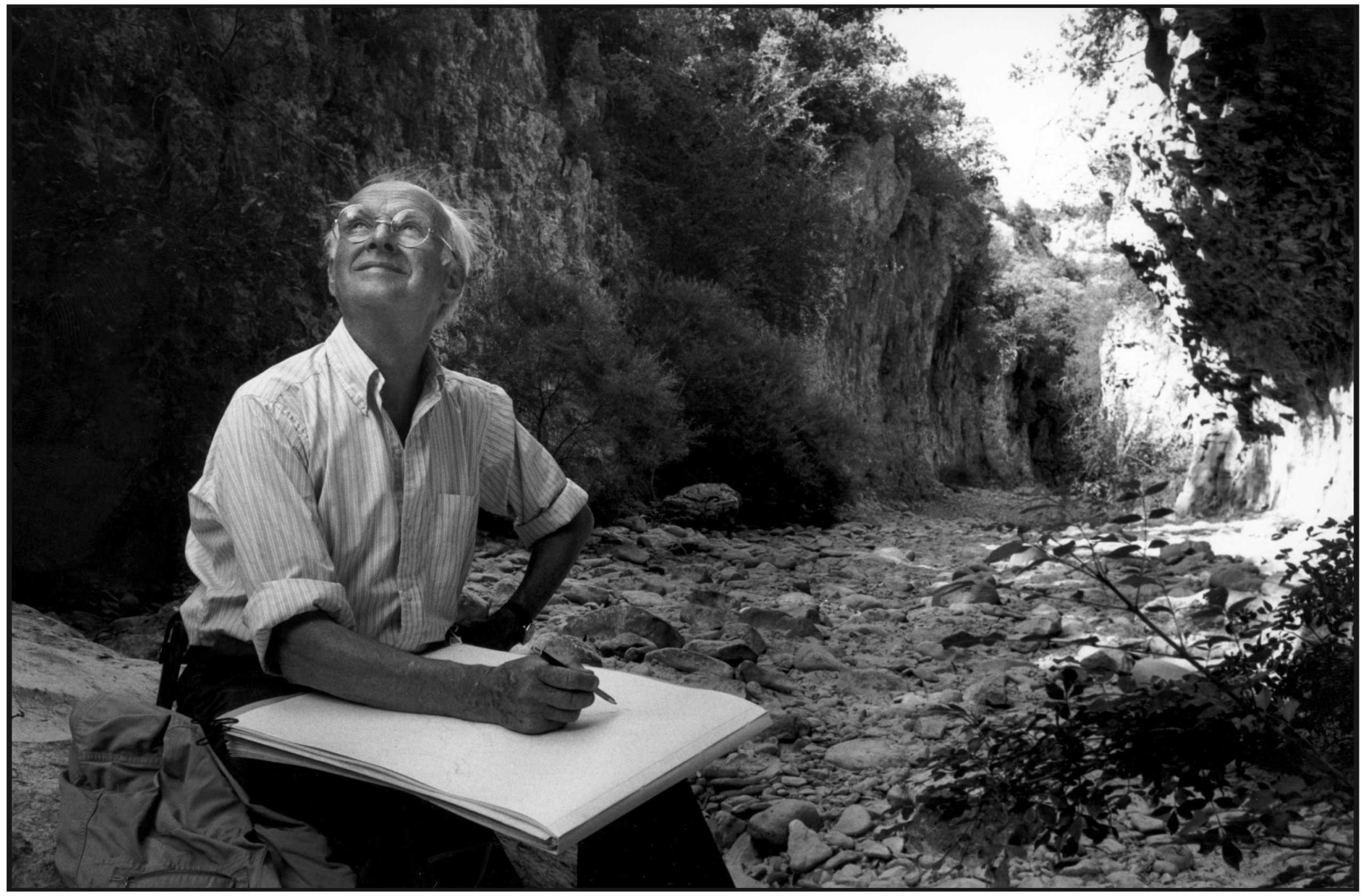 Henri Cartier-Bresson drawing in the canion of Oppedette in Alpe de Haute Provence, France, 1976.