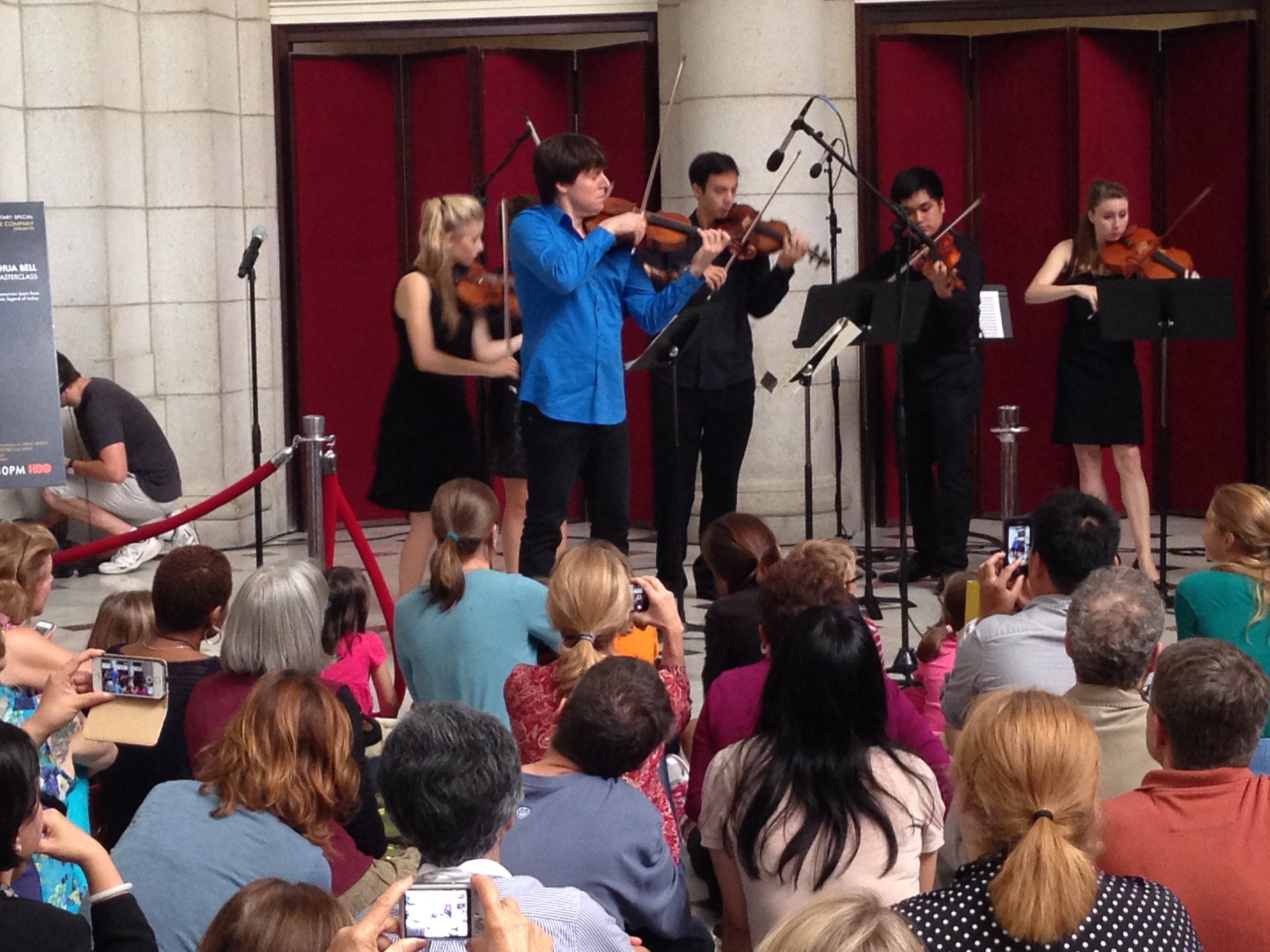 Joshua Bell performs in Union Station in Washington, D.C. on September 30, 2014.