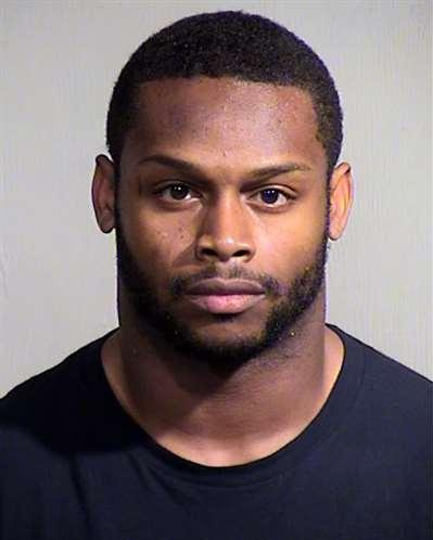 Jonathan Dwyer's booking photo following his arrest for domestic abuse at the Maricopa County Sheriffs Office on Sept. 17, 2014. (Maricopa County Sheriffs Office)