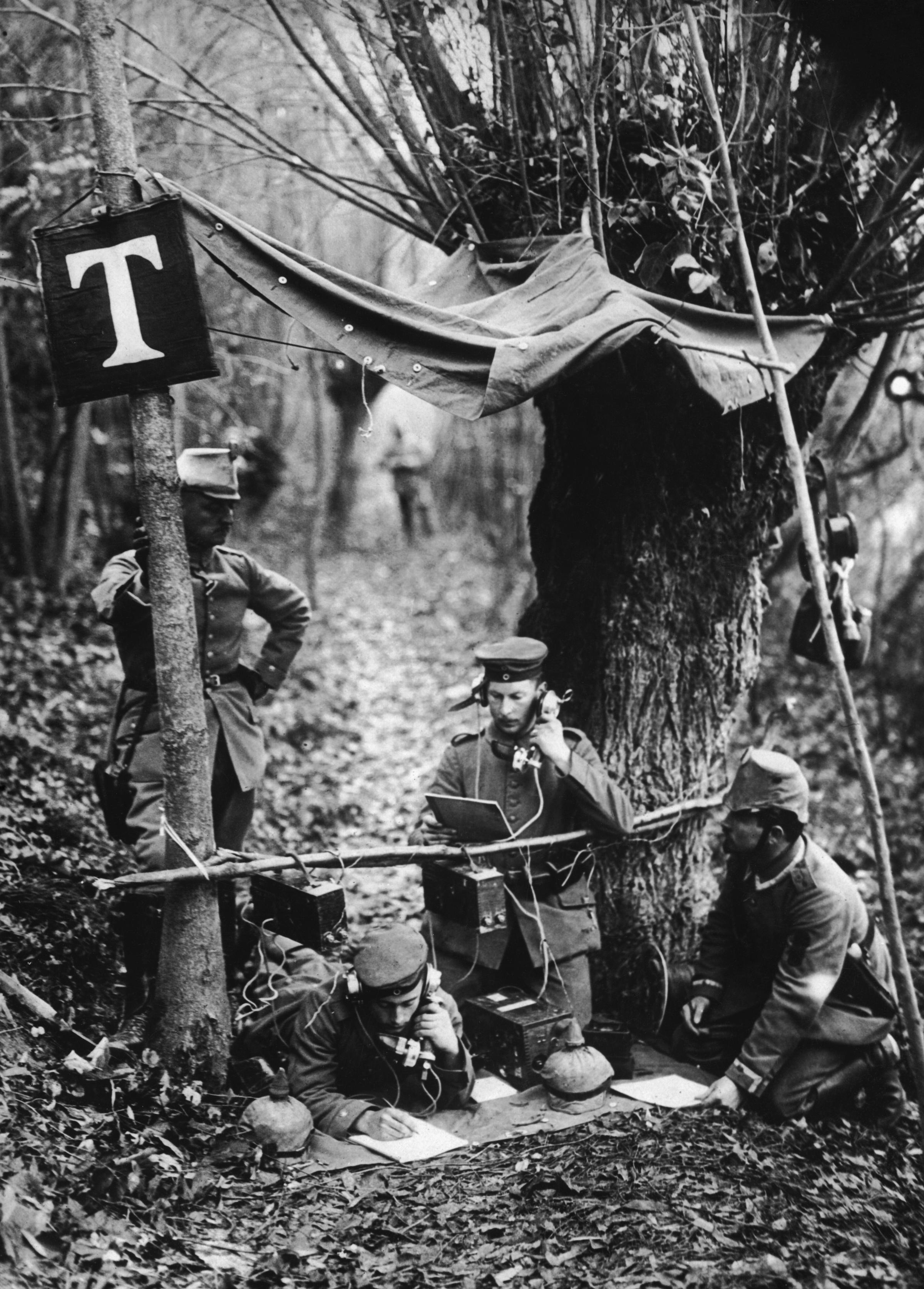 A German field telephone station in the Aisne department of northern France during World War I.
