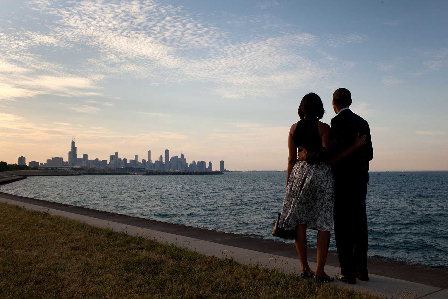 The President and First Lady look out at the city skyline and Lake Michigan after arriving at the Burnham Park landing zone in Chicago, Ill., June 15, 2012.