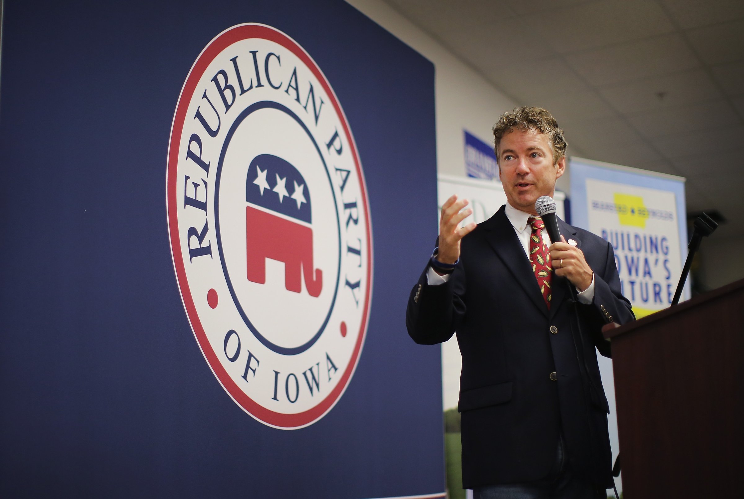 U.S. Rand Paul speaks at an event hosted by the Iowa GOP Des Moines Victory Office on August 6, 2014 in Urbandale, Iowa.