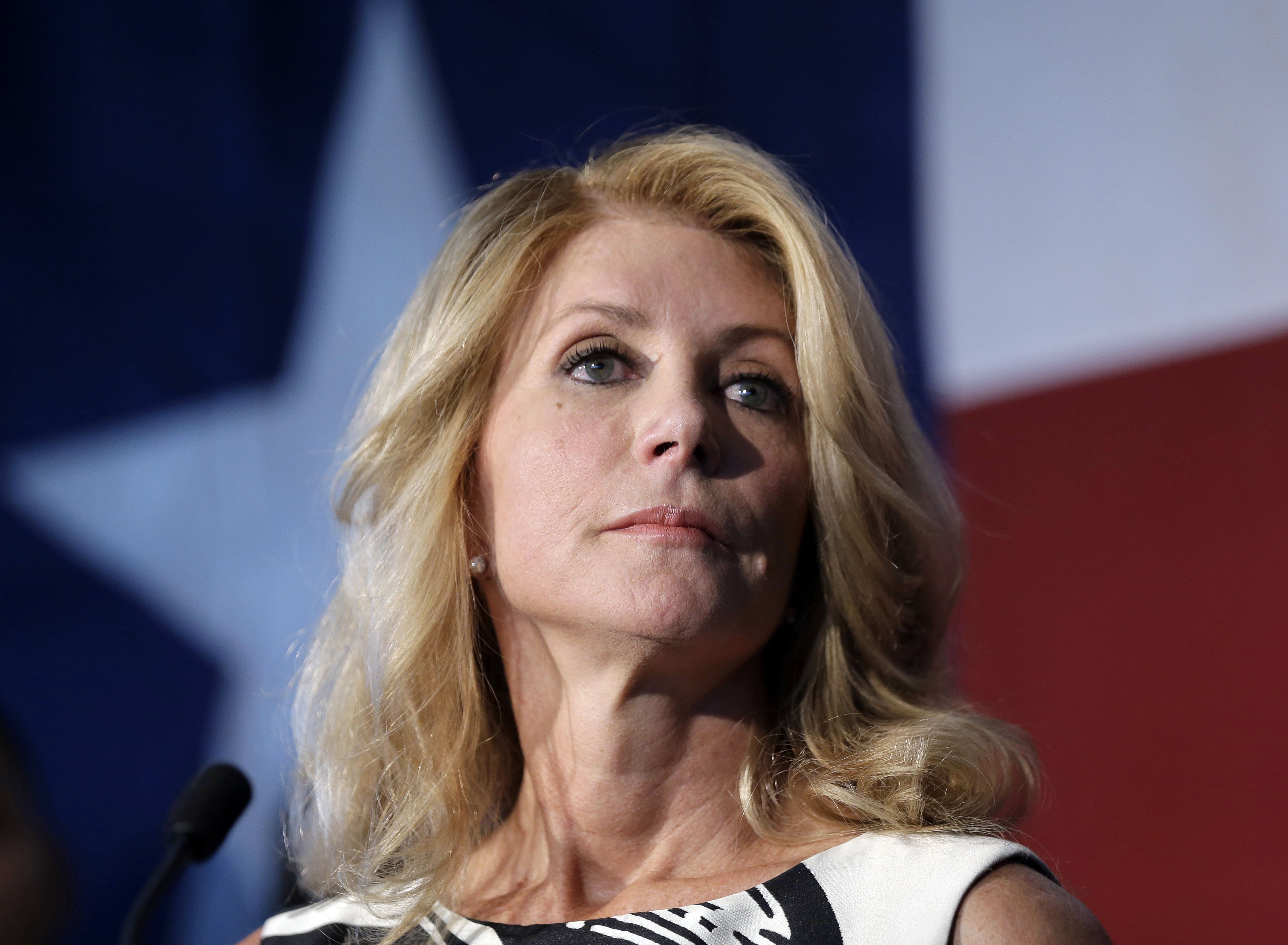 Texas Democratic gubernatorial candidate Wendy Davis presents her new education policy during a stop at Palo Alto College in San Antonio on Aug. 26, 2014 (Eric Gay—AP)