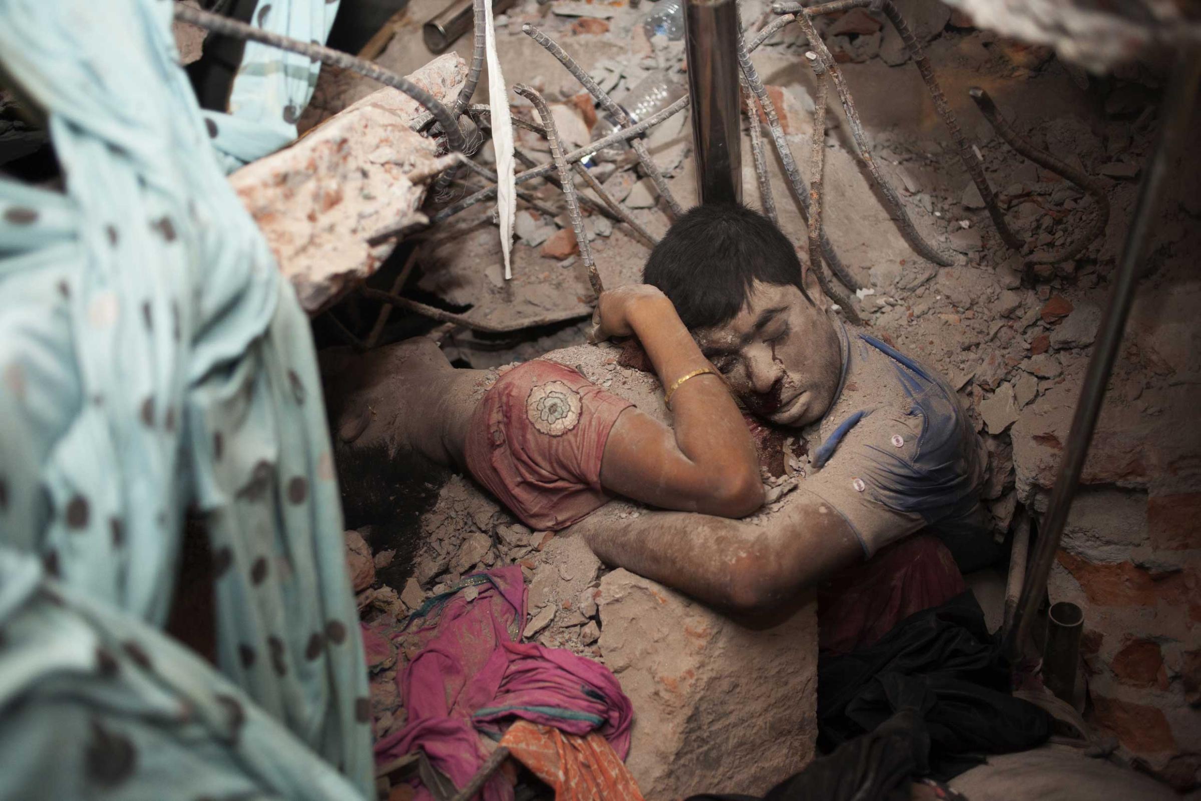 3rd Prize Spot New Singles. 25 April 2013, Dhaka, Bangladesh. Victims of garment factory collapse.