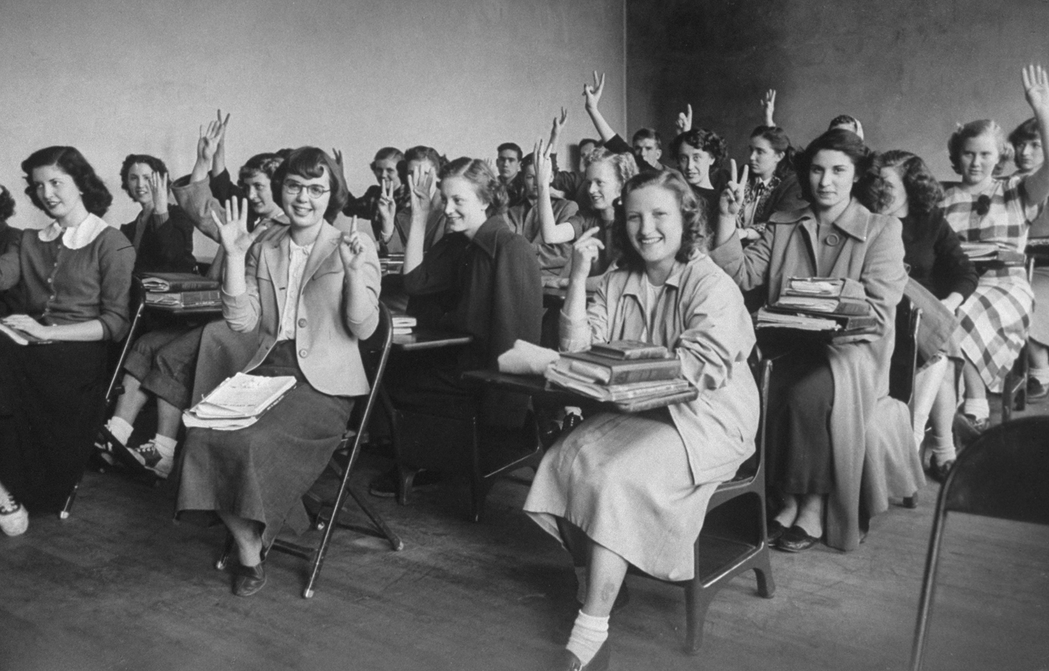 Senior-class girls indicating how many children they want, Leslie County High School, Ky., 1949