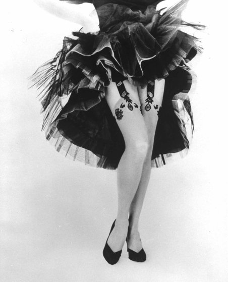 Nylon Stockings Classic Photos Of A Fashion Staple
