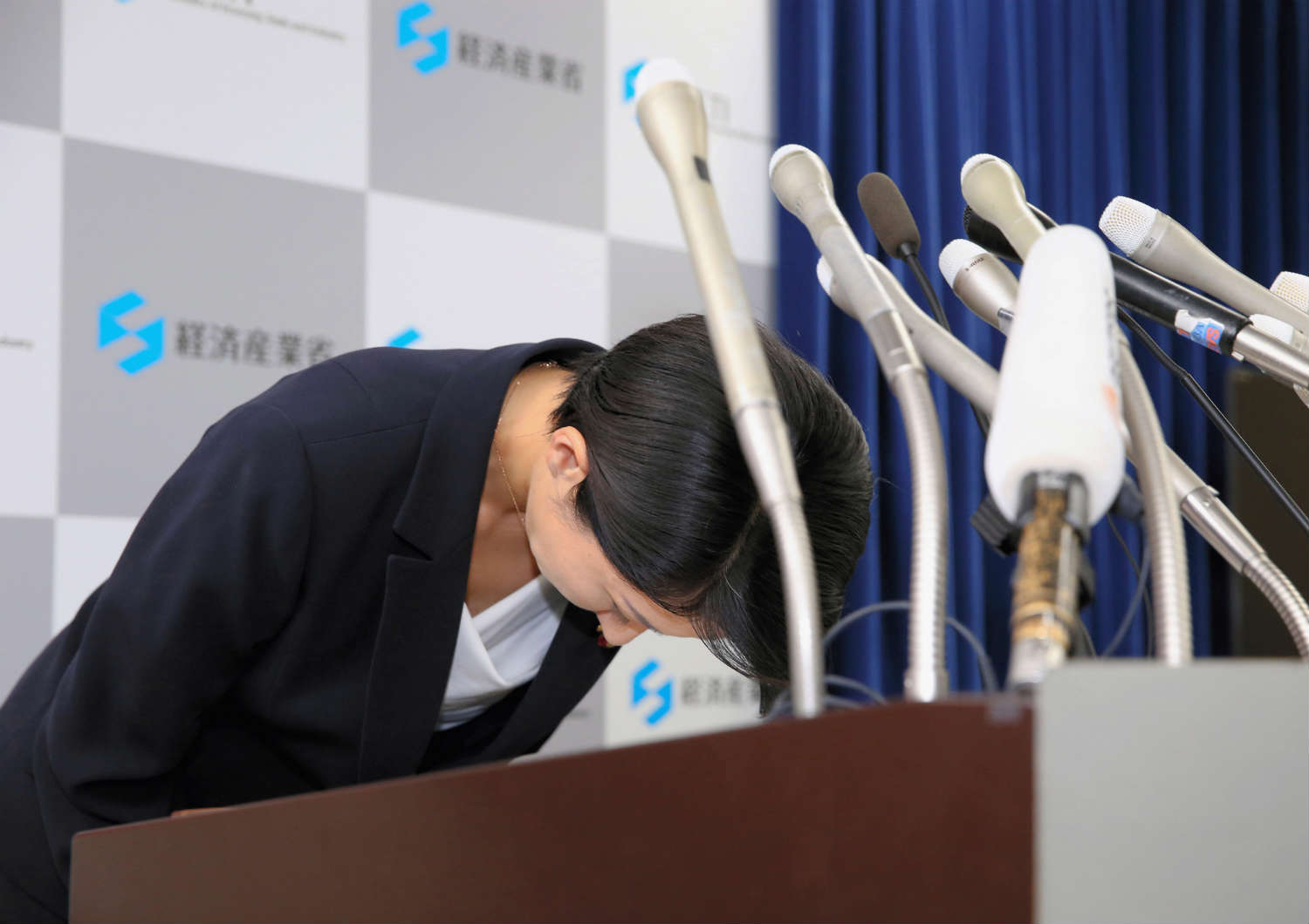 Japanese Trade and Industry Minister Yuko Obuchi resigned on Oct. 20 amid allegations of misusing election funds (Photo by The Asahi Shimbun via Getty Images)