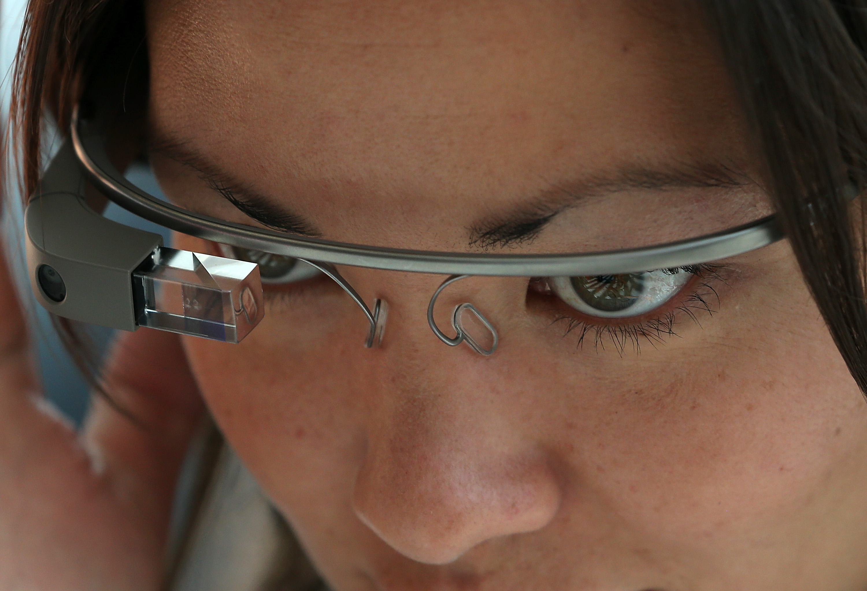 An attendee tries Google Glass during the Google I/O developer conference on May 17, 2013 in San Francisco, California. (Justin Sullivan&mdash;Getty Images)