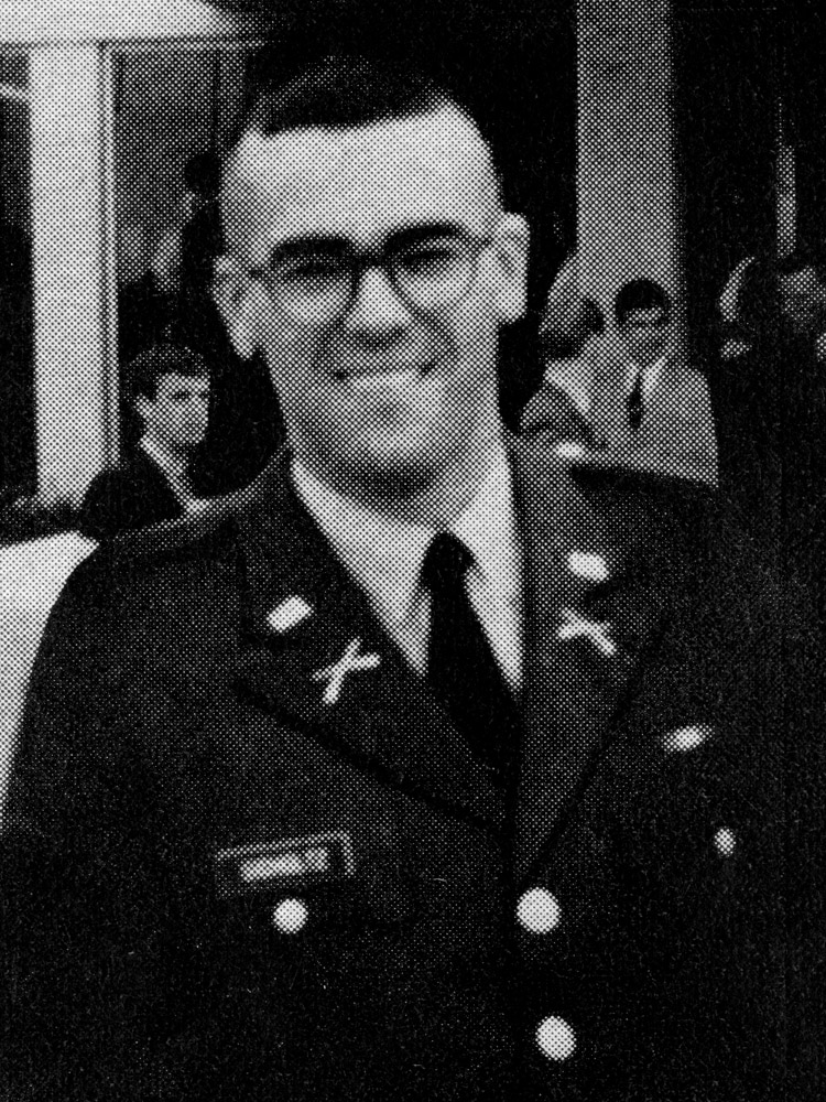 Robert Sigholtz Jr., 23, Army, Capt., Annandale, Va.