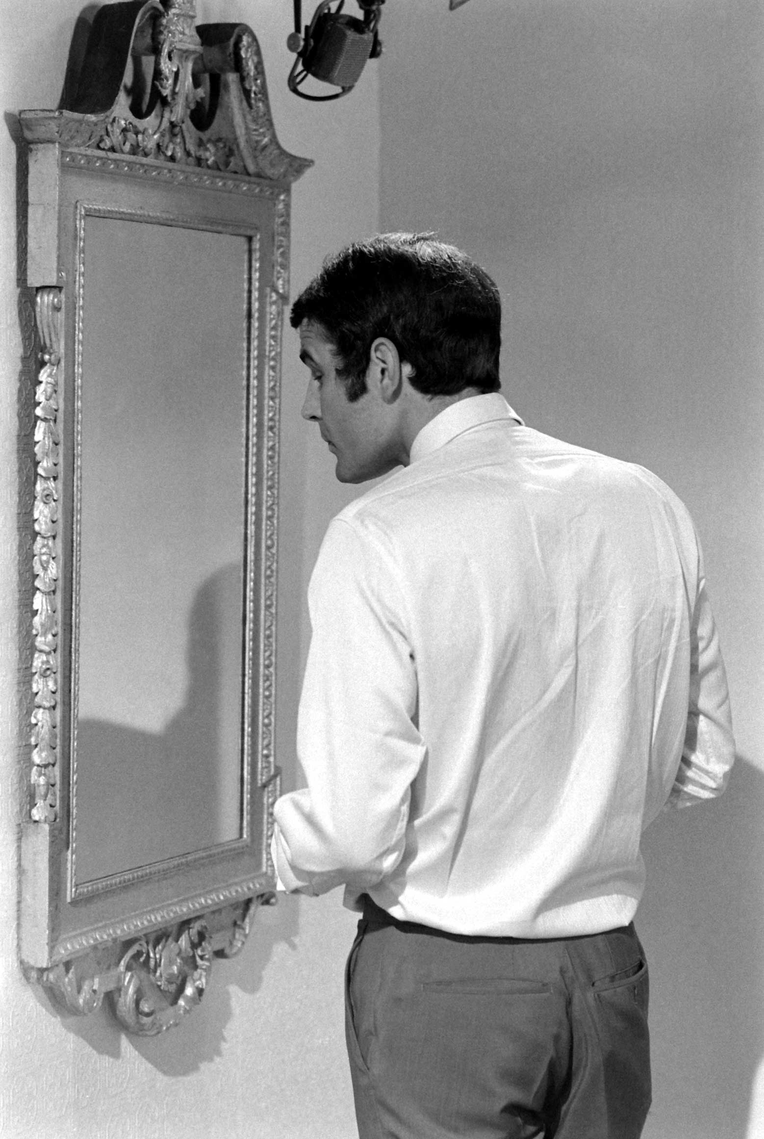 Hans de Vries during James Bond audition, 1967.