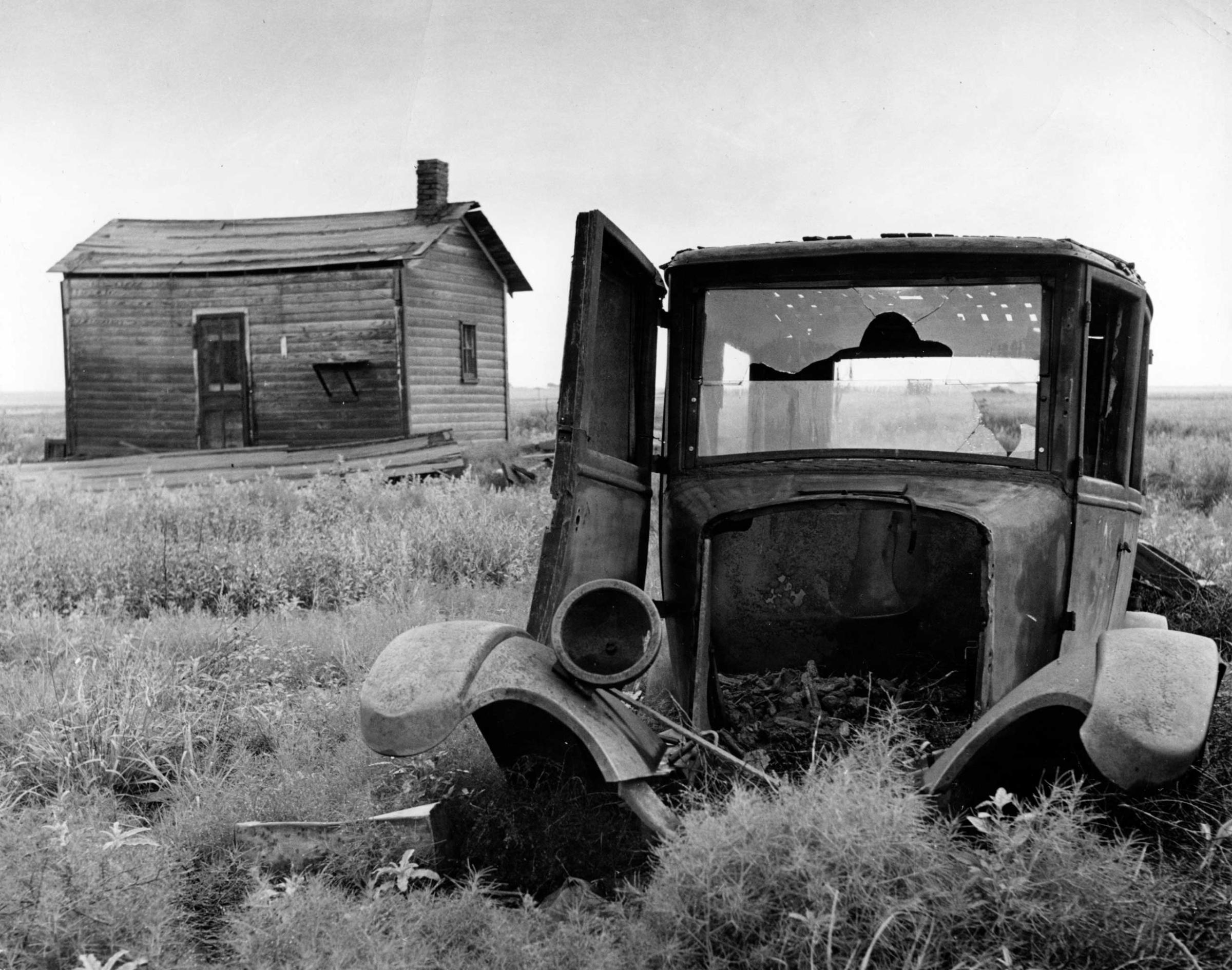 Abandoned farm, Oklahoma, 1942.